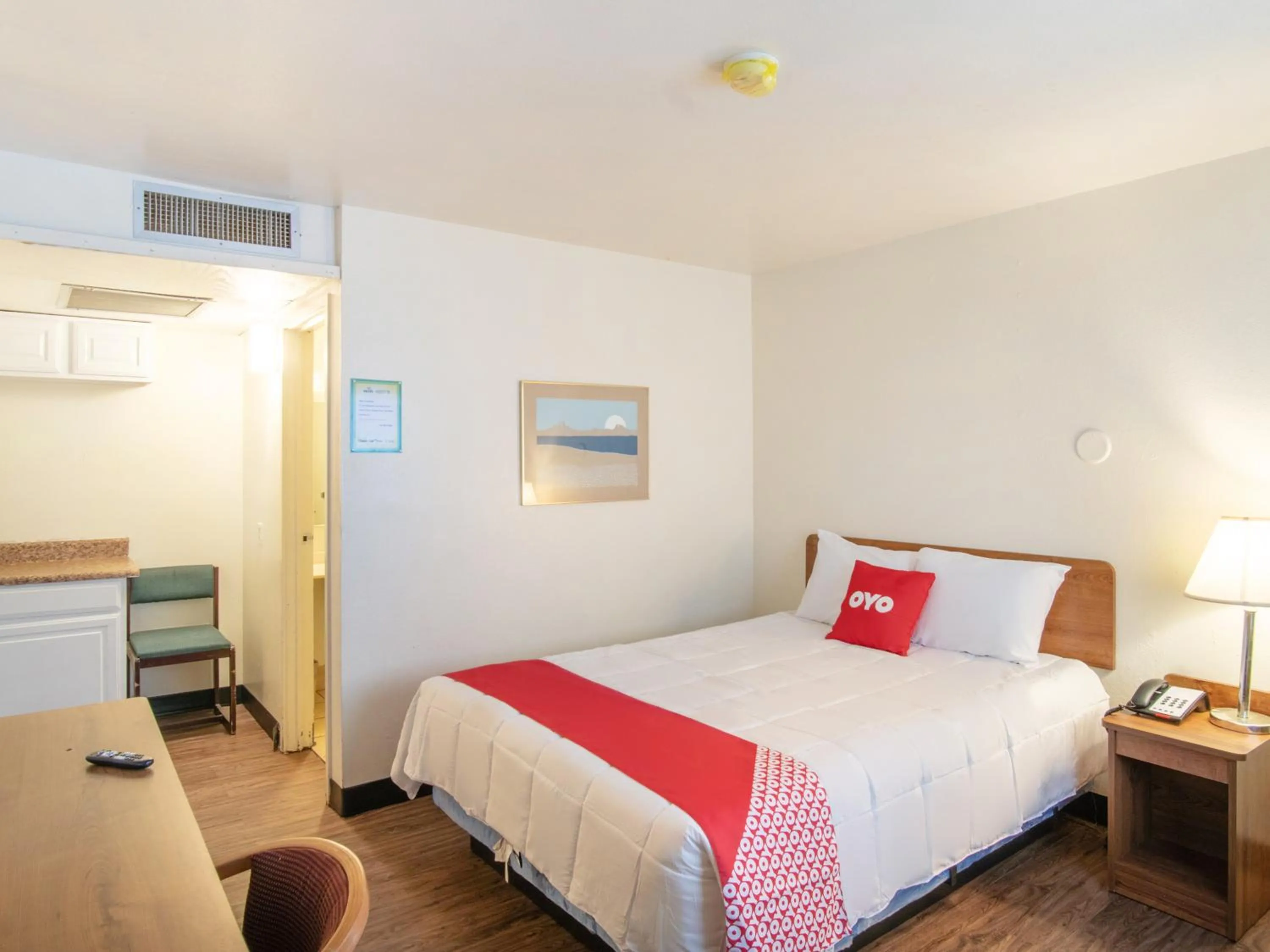 Bedroom, Bed in Budgetlodge