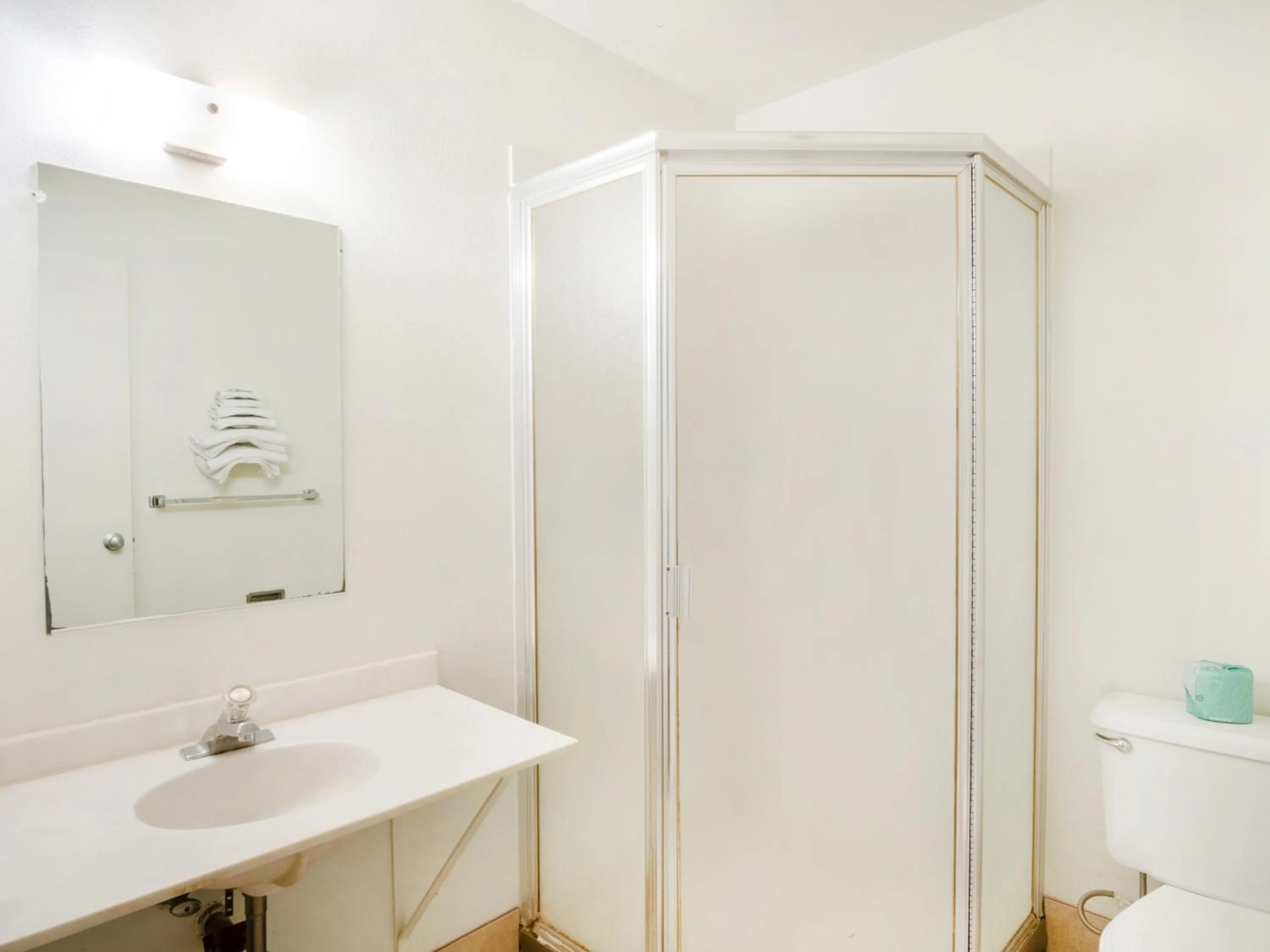 Bathroom in Budgetlodge