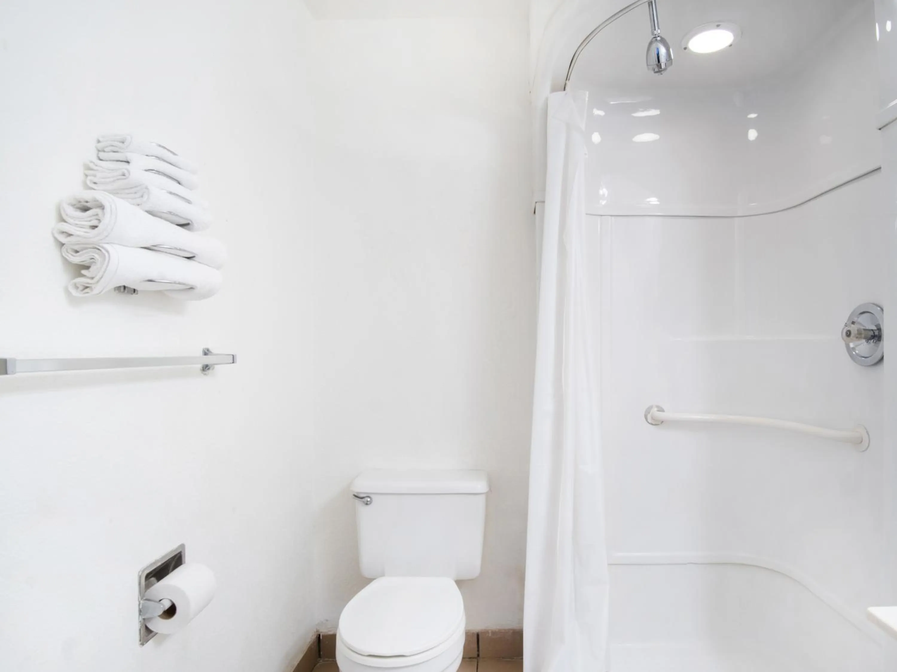 Bathroom in Budgetlodge