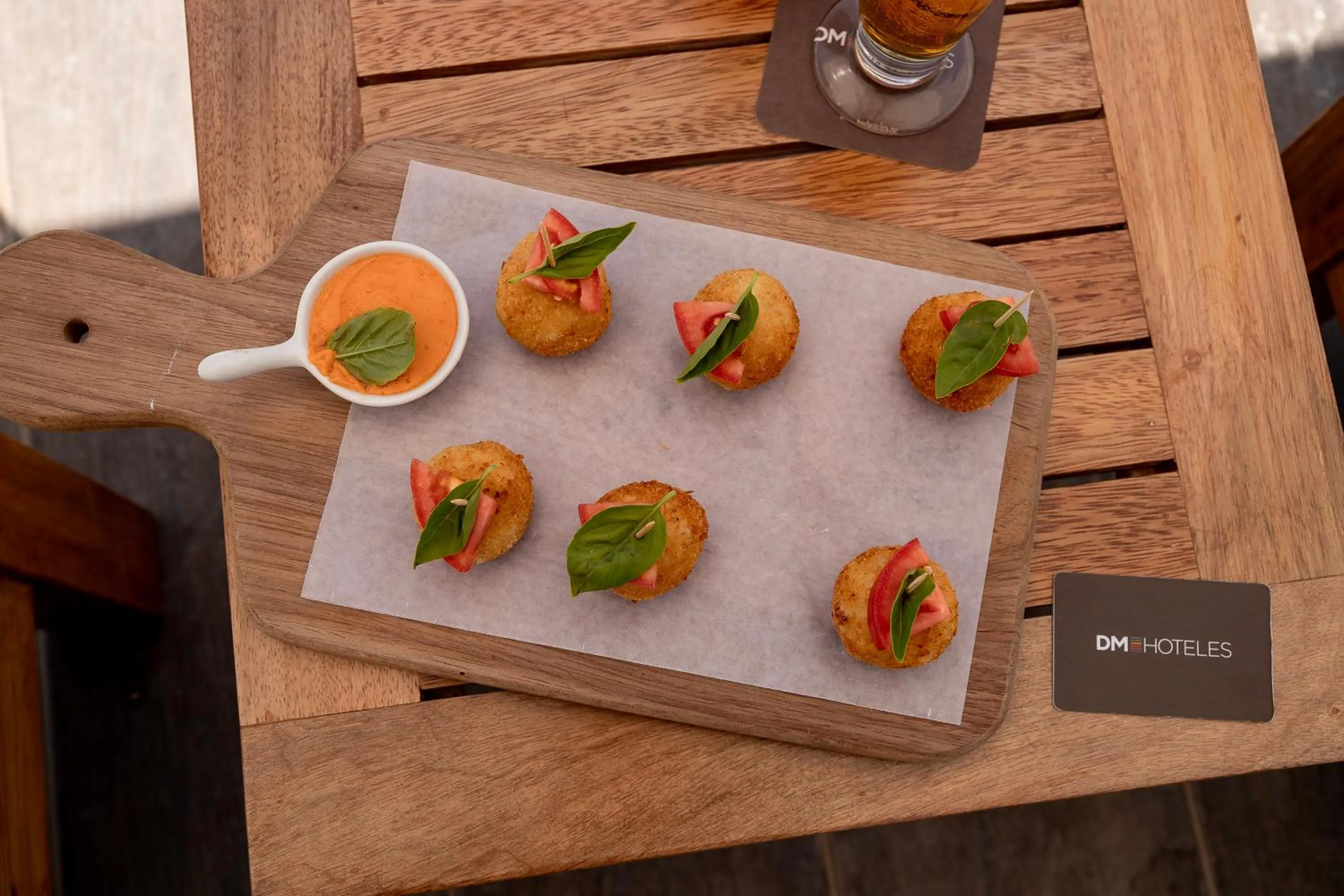 Food and drinks in DM Hoteles Tacna