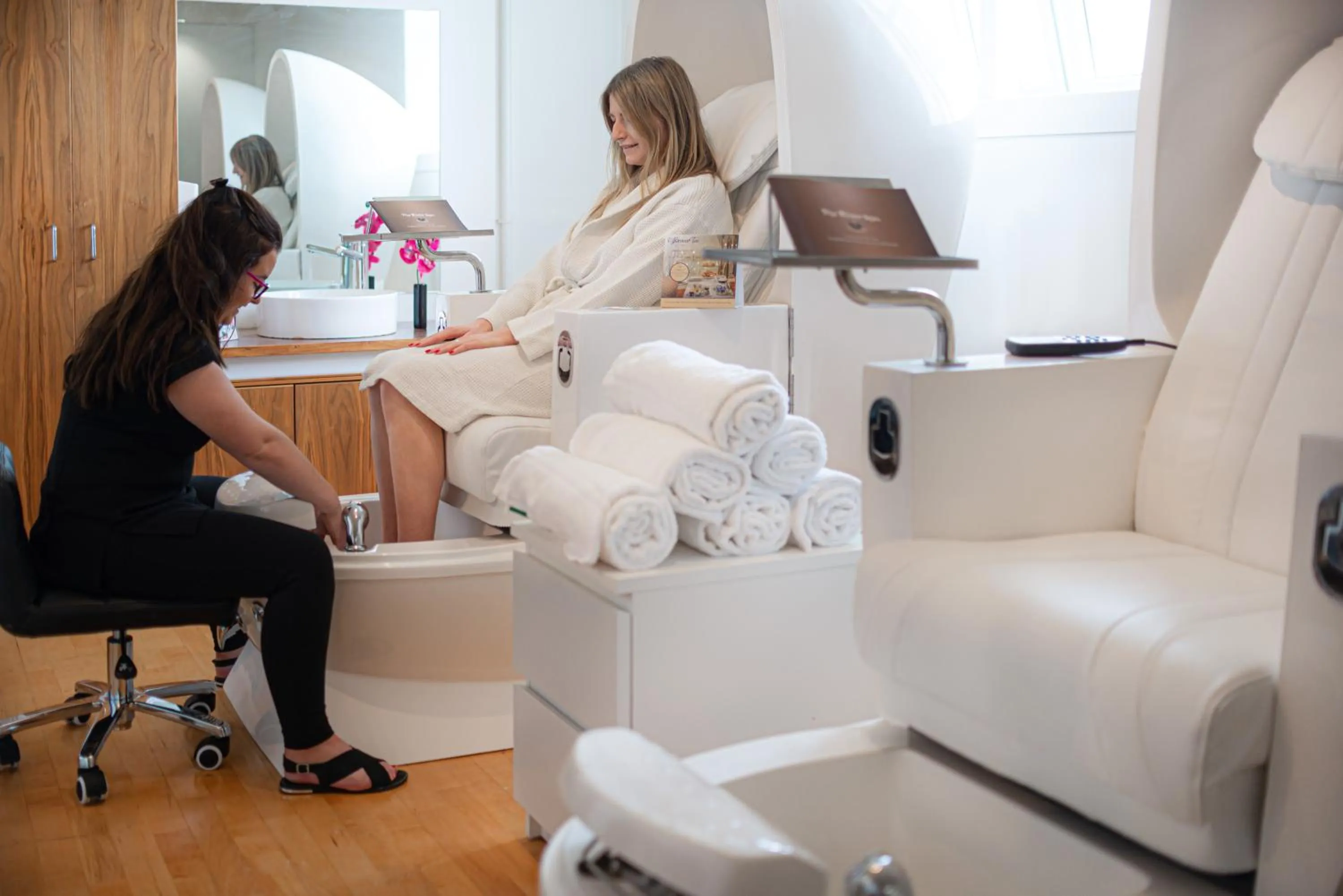 Spa and wellness centre/facilities in Knightsbrook Hotel & Golf Resort