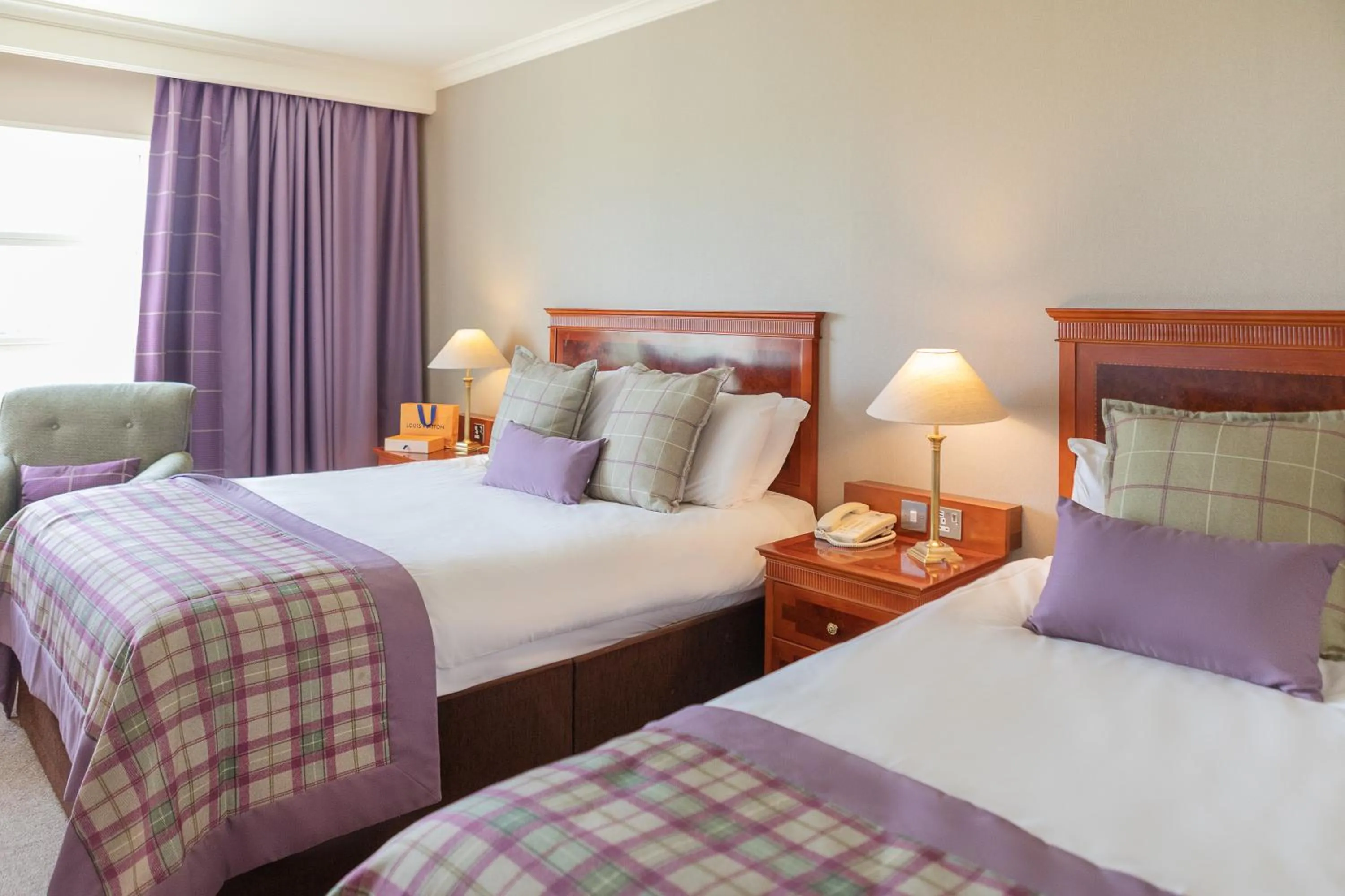 Bedroom, Bed in Knightsbrook Hotel & Golf Resort