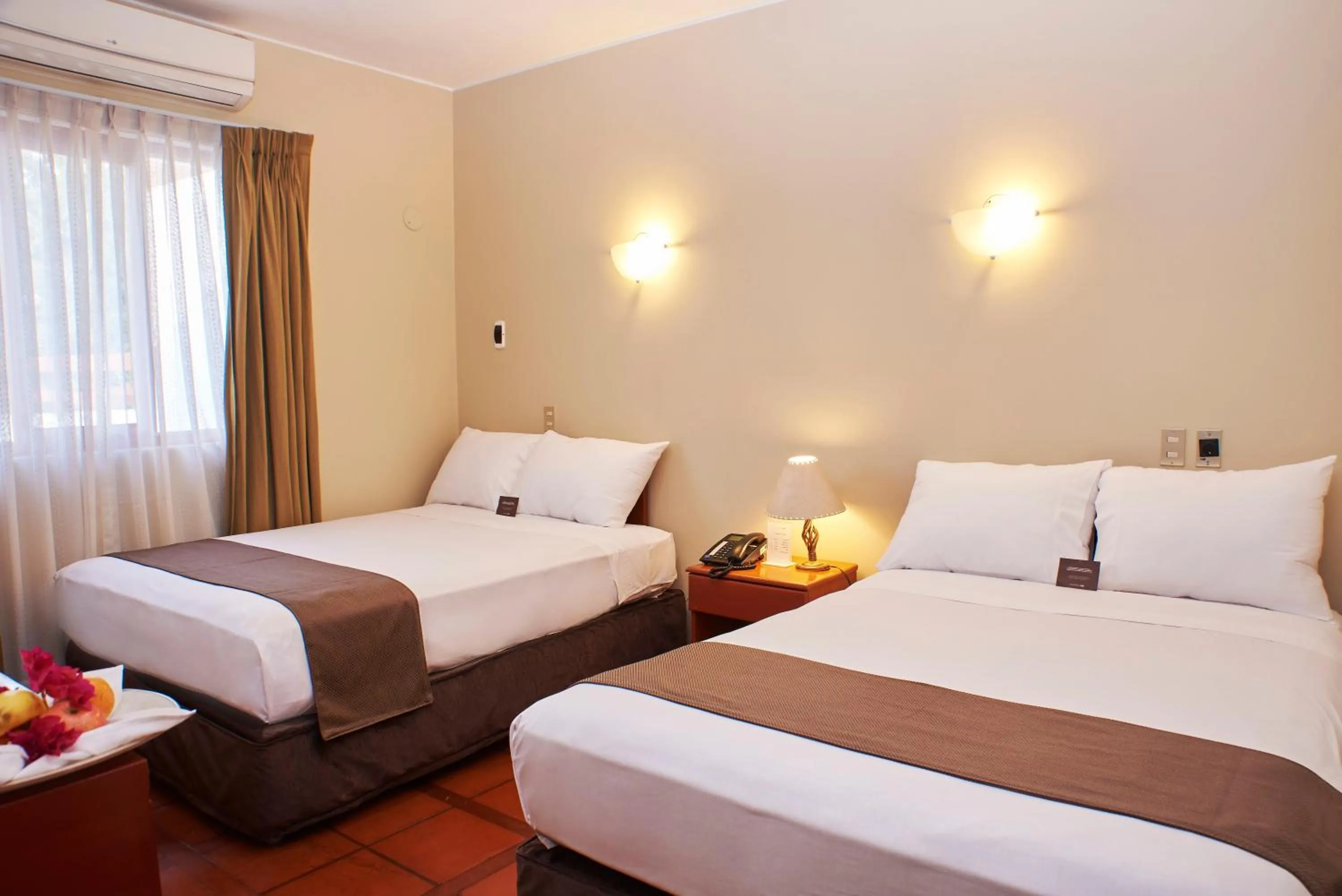 Bedroom, Bed in DM Hoteles Nasca