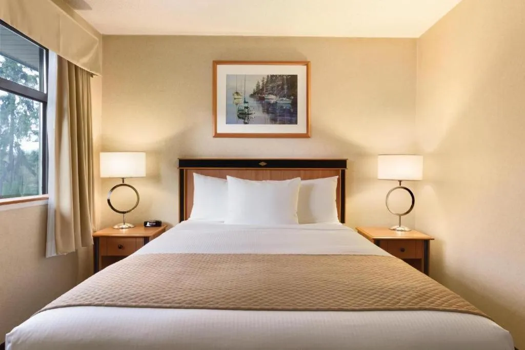 Bedroom, Bed in Glen Lyon Inn