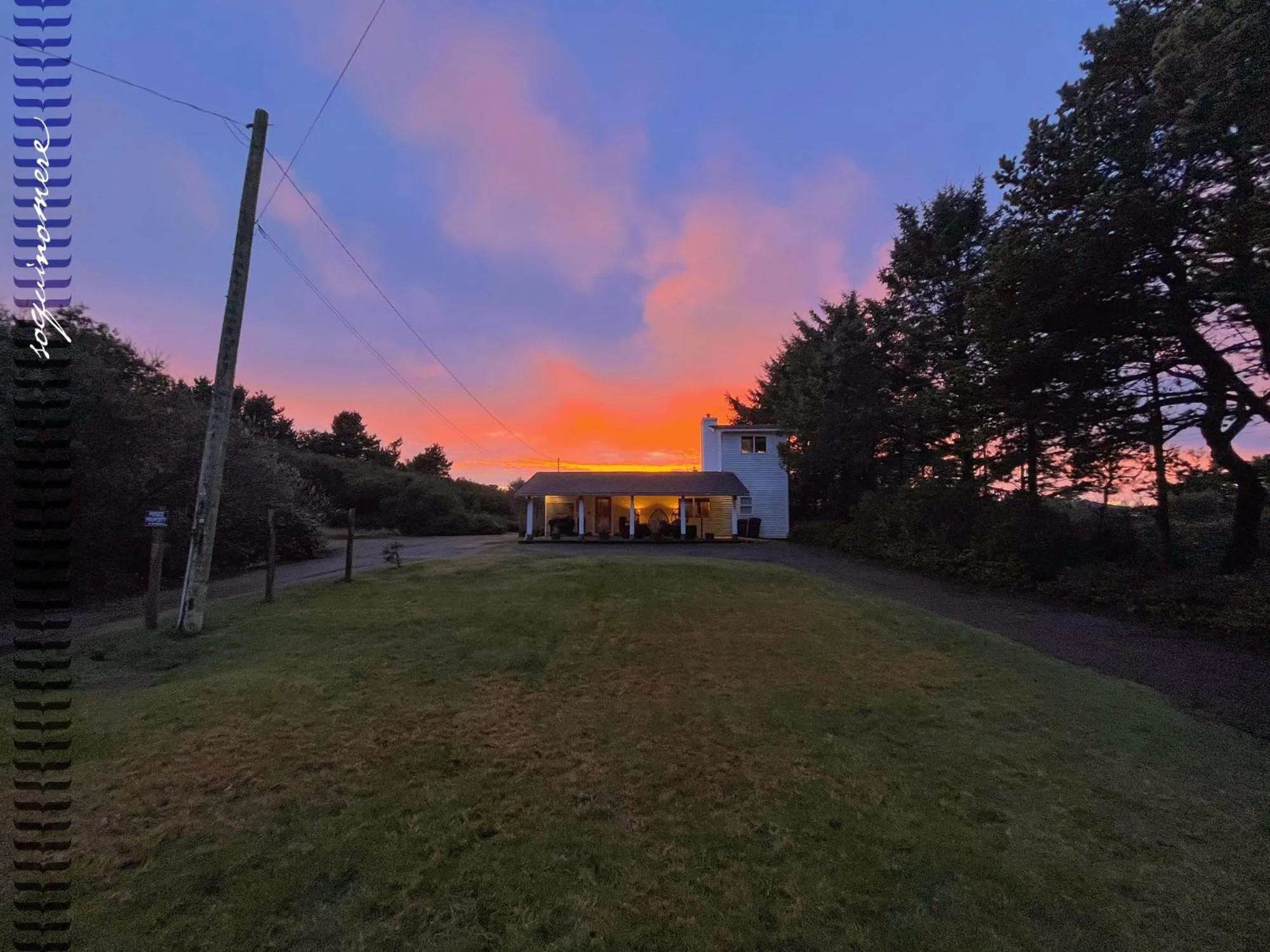Property building in Tide Pool Cabin, a Soquinomere Private Hotel on the Dunes, Downtown Ocean Shores