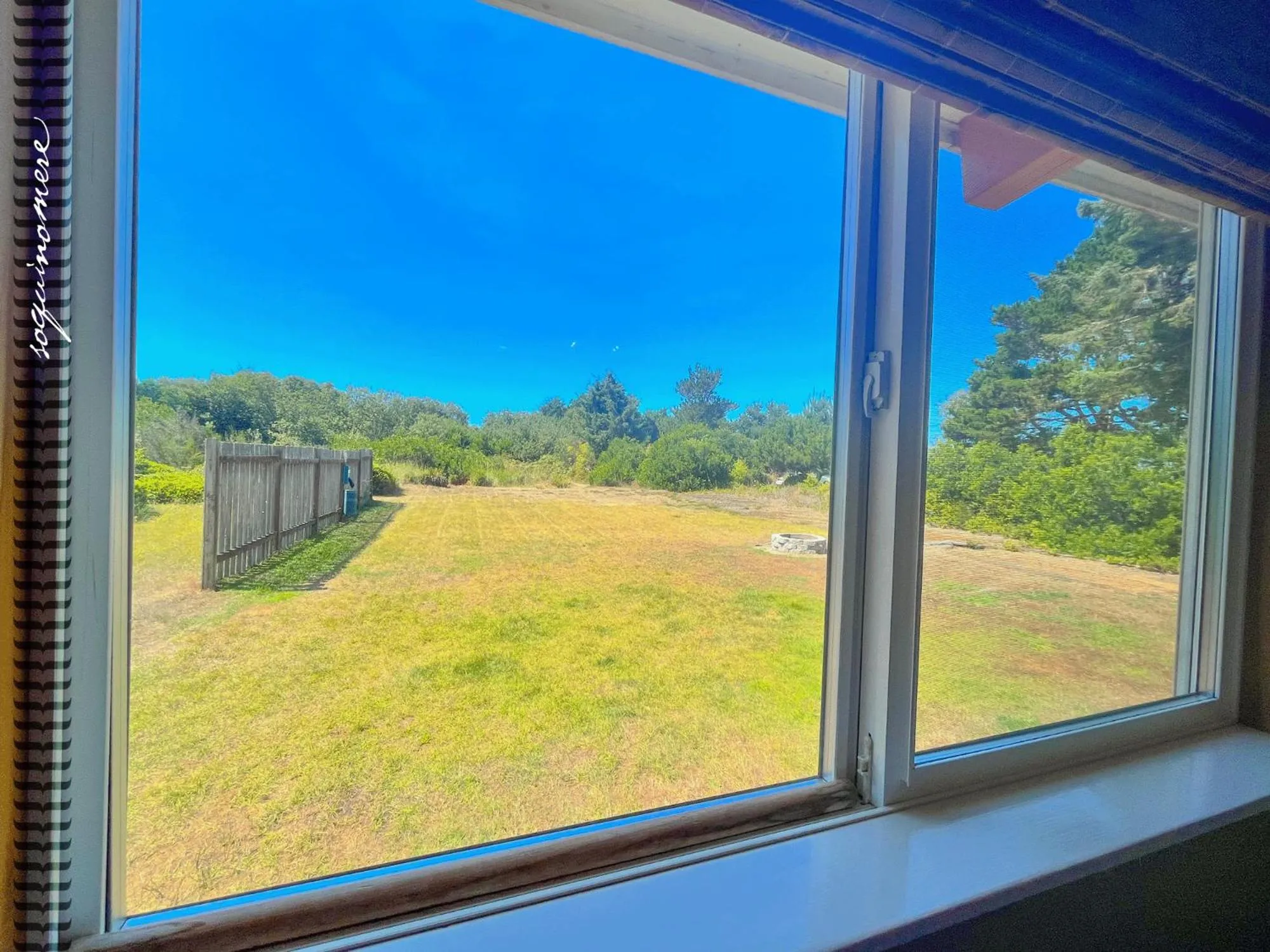 Day in Tide Pool Cabin, a Soquinomere Private Hotel on the Dunes, Downtown Ocean Shores