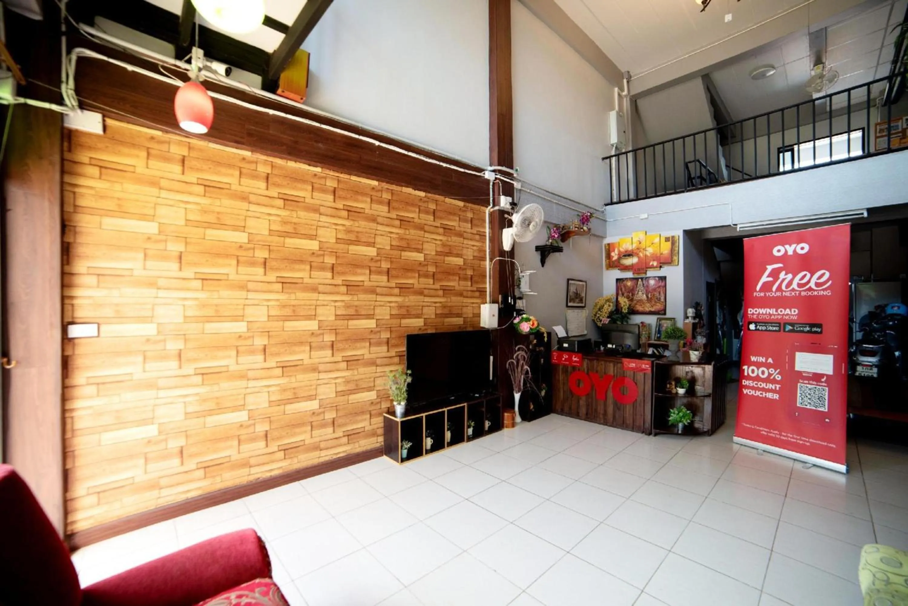 Lobby or reception in OYO 465 Krung Kao Traveller Lodge