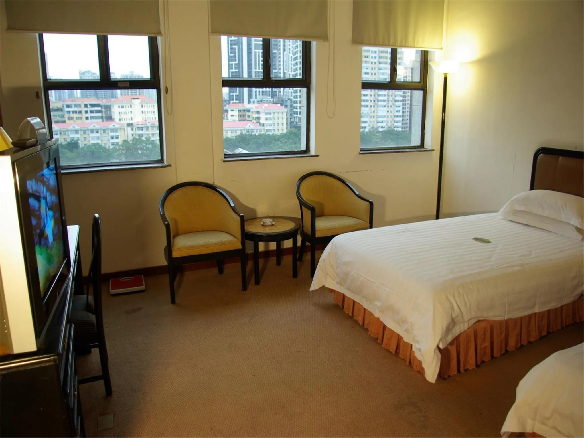 Bedroom, Bed in Guangzhou Aiqun Hotel - Canton Fair Free Shuttle Bus during Canton Fair period