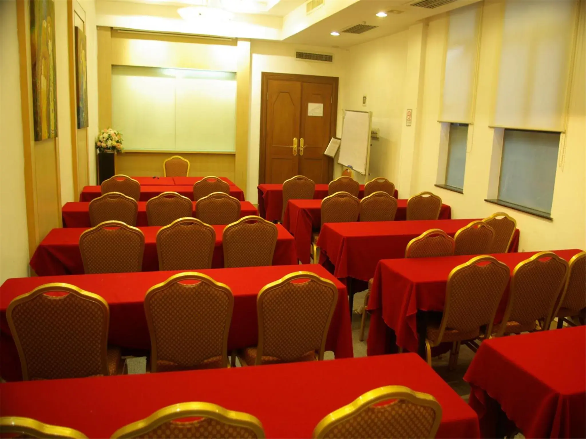 Restaurant/places to eat in Guangzhou Aiqun Hotel - Canton Fair Free Shuttle Bus during Canton Fair period Restaurant/places to eat in Guangzhou Aiqun Hotel - Canton Fair Free Shuttle Bus during Canton Fair period