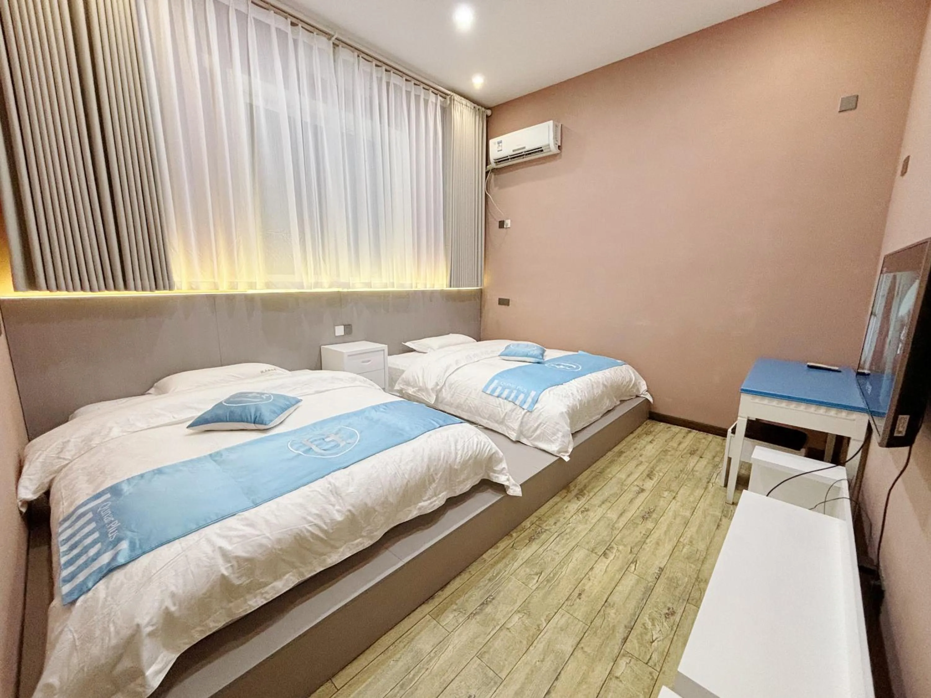 Bed in Mount Emei Teddy Bear Hotel玩具熊酒店