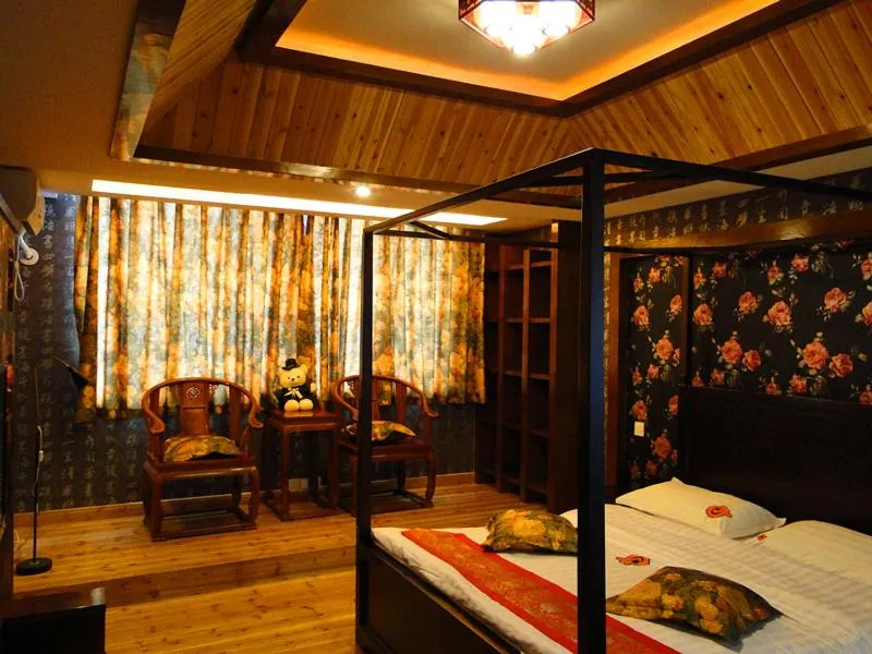 Bed in Mount Emei Teddy Bear Hotel玩具熊酒店