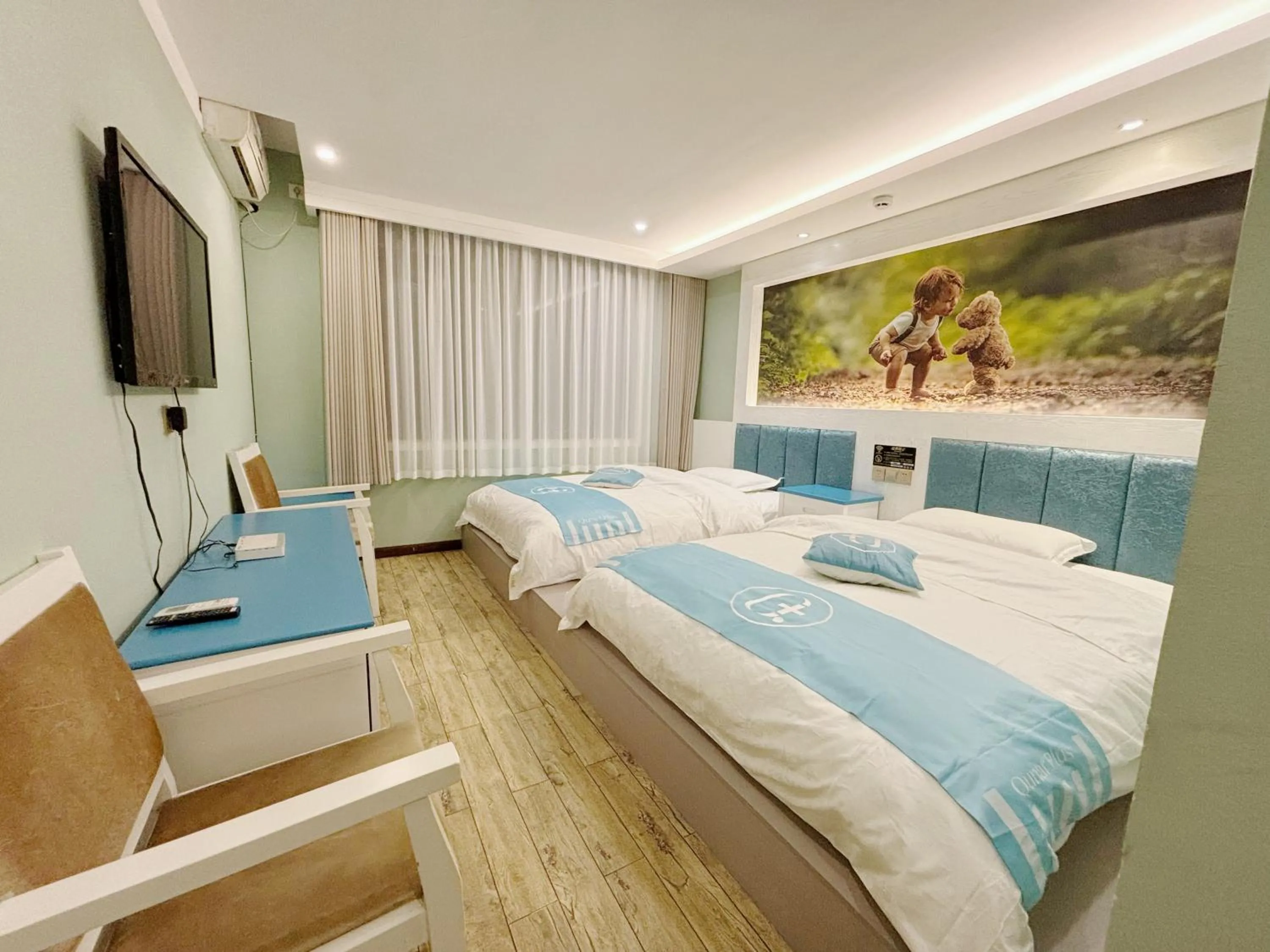 Bed in Mount Emei Teddy Bear Hotel玩具熊酒店