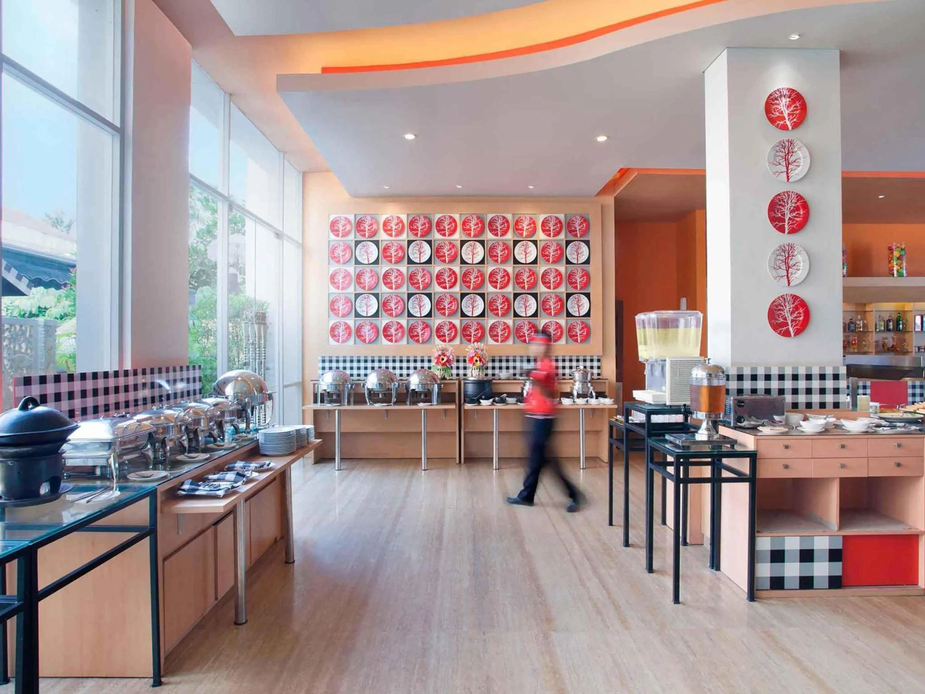 Restaurant/places to eat in Ibis Bali Kuta