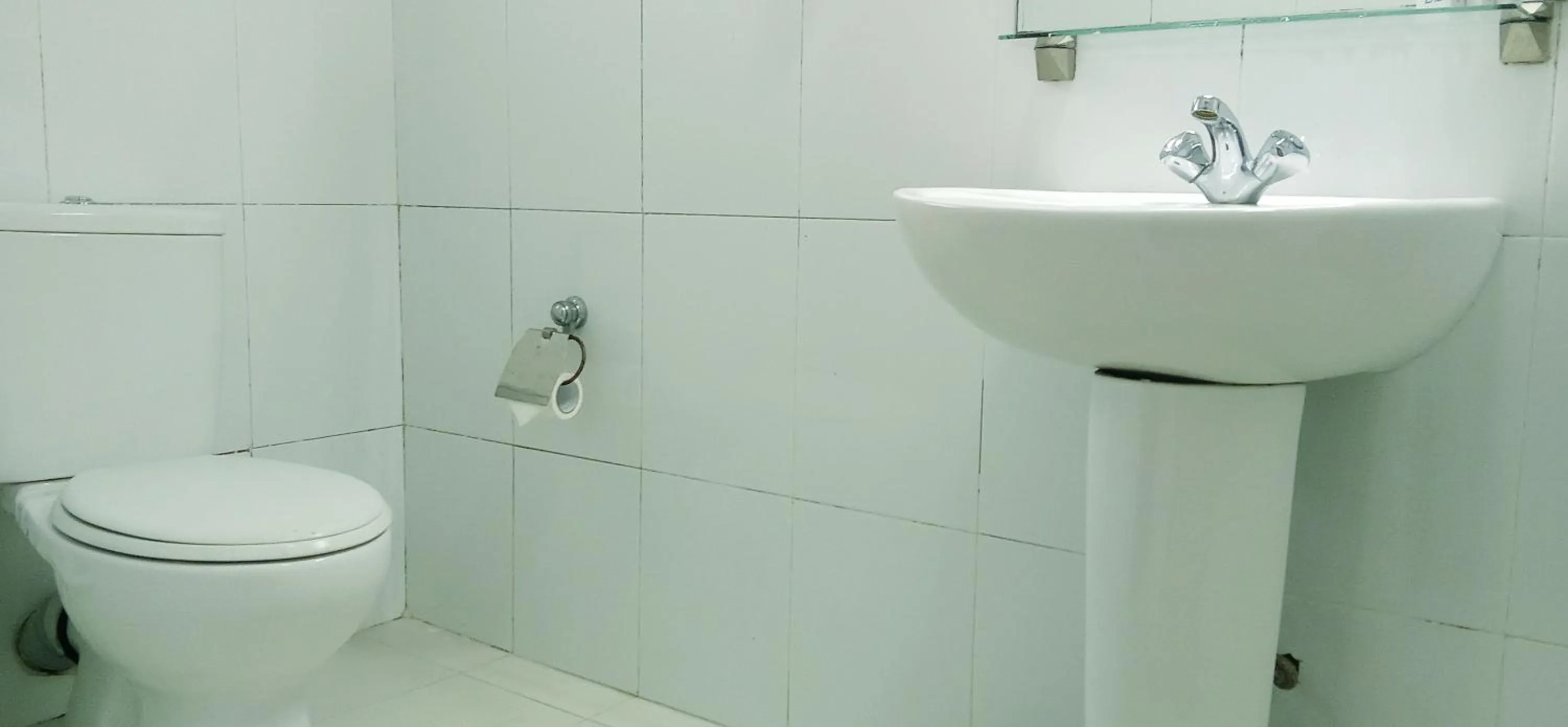 Bathroom in The Rock Hotel