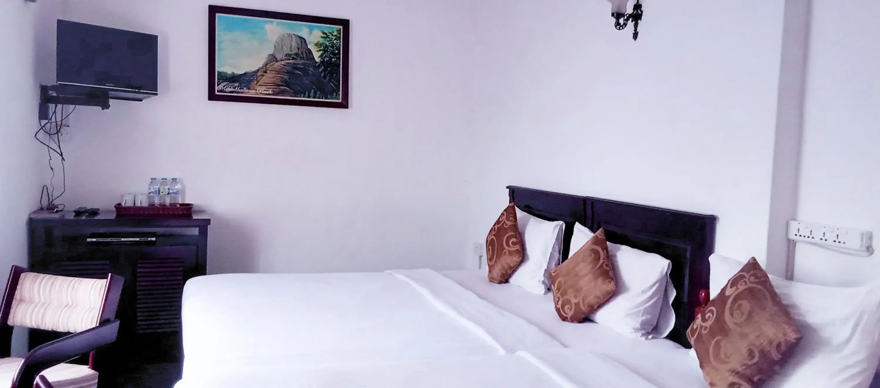 Bedroom, Bed in The Rock Hotel Bedroom, Bed in The Rock Hotel