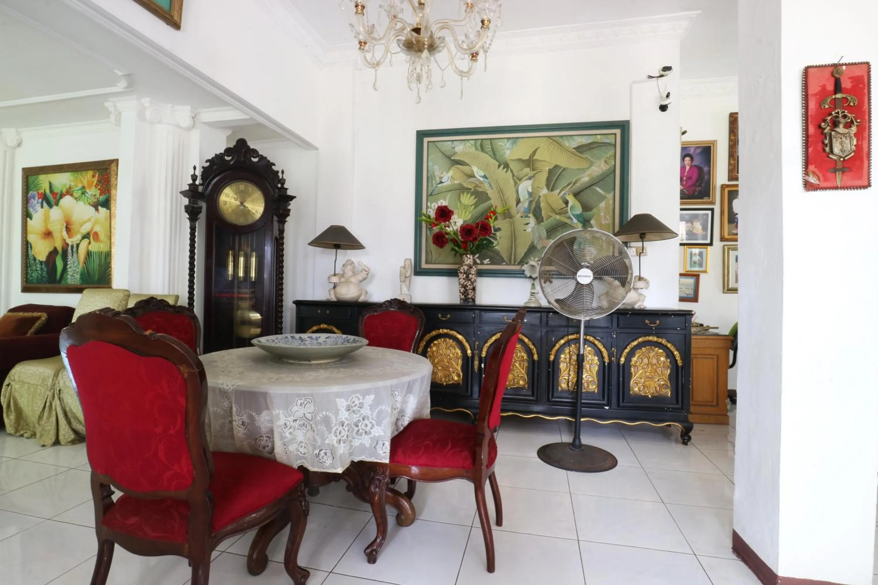 Dining area in Villa Sri Manganti