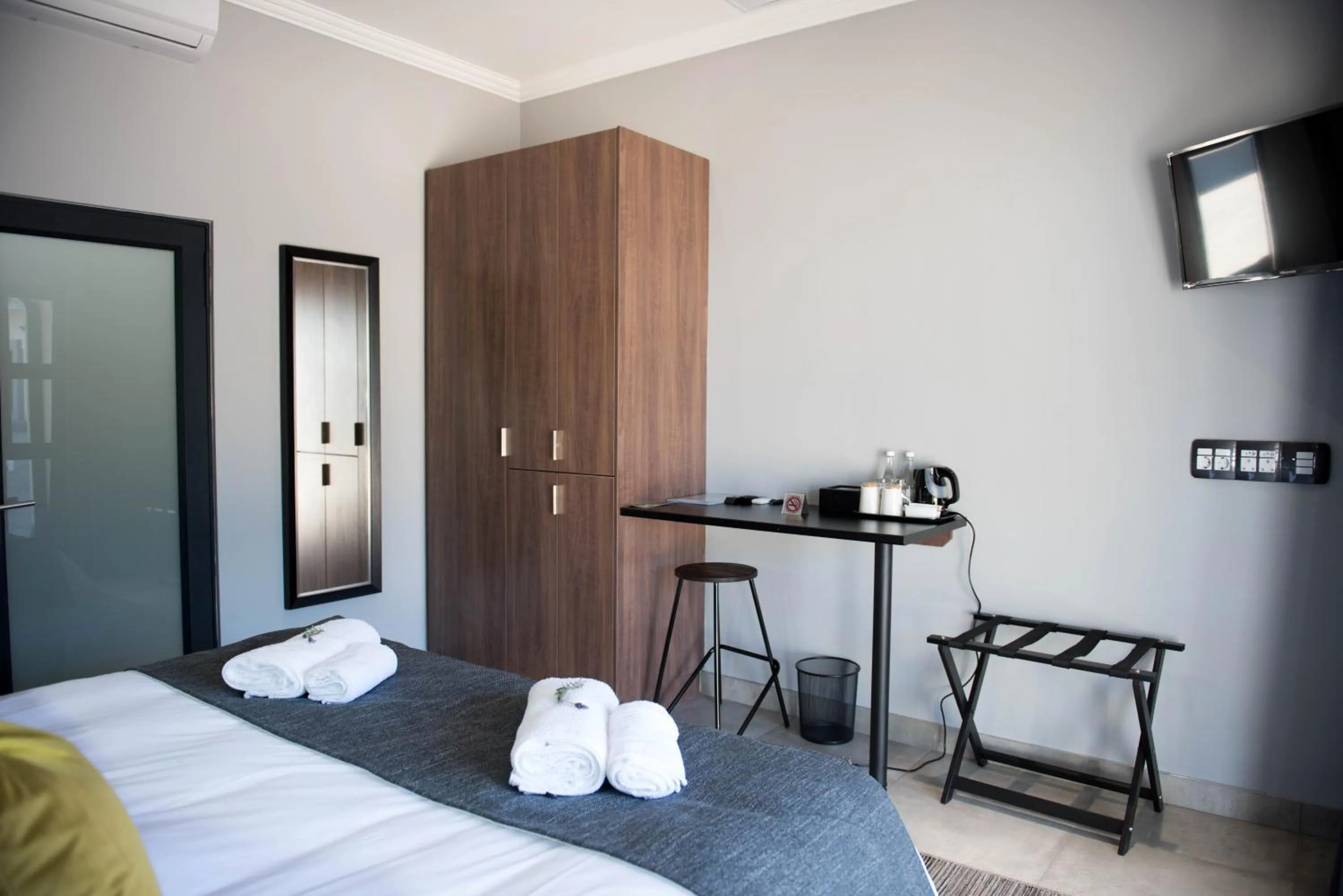 Bedroom, Bed in @Greys Guesthouse