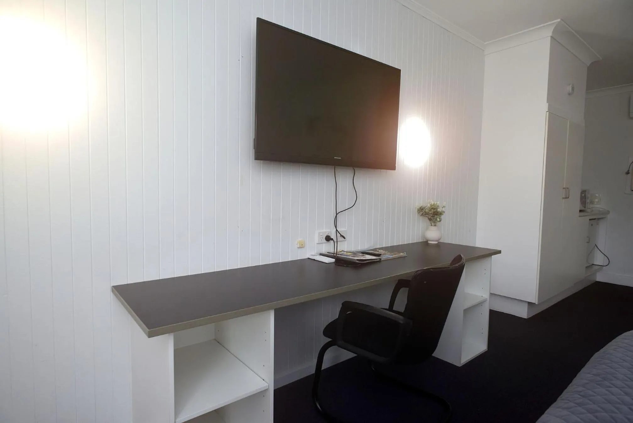 TV and multimedia in Glynlea Motel