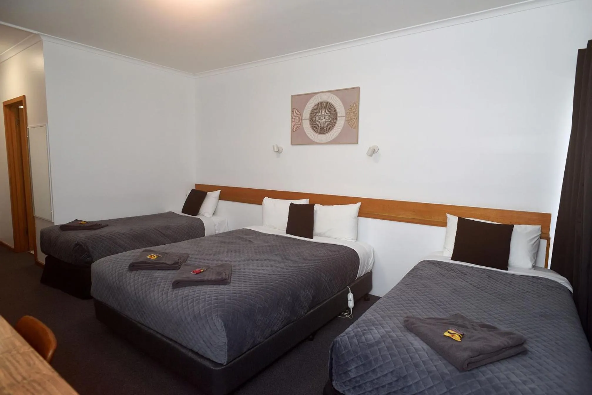 Bed in Glynlea Motel