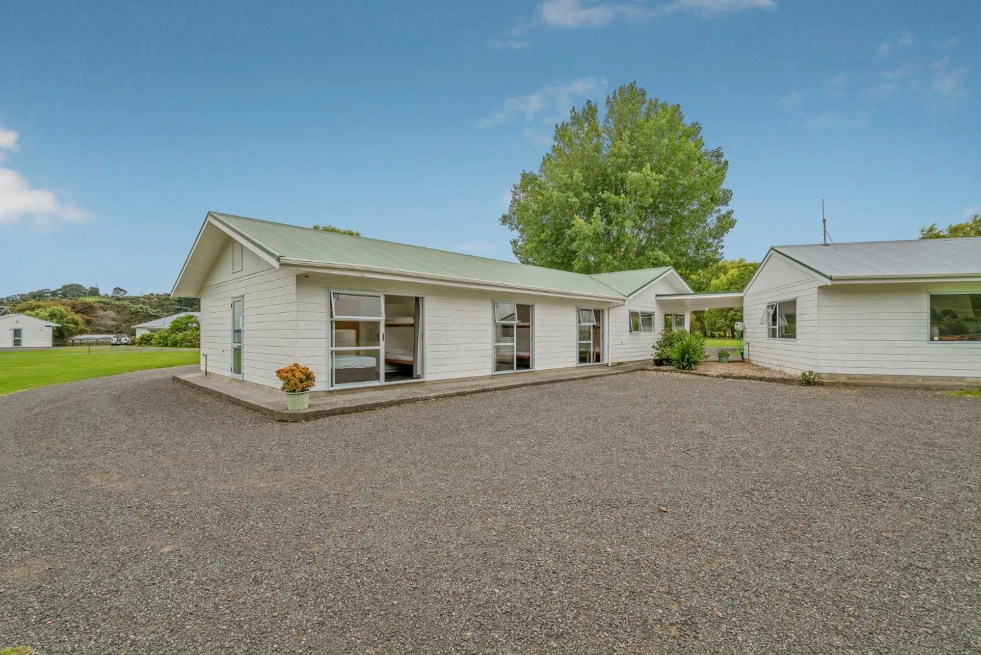 Coromandel Shelly Beach TOP 10 Holiday Park