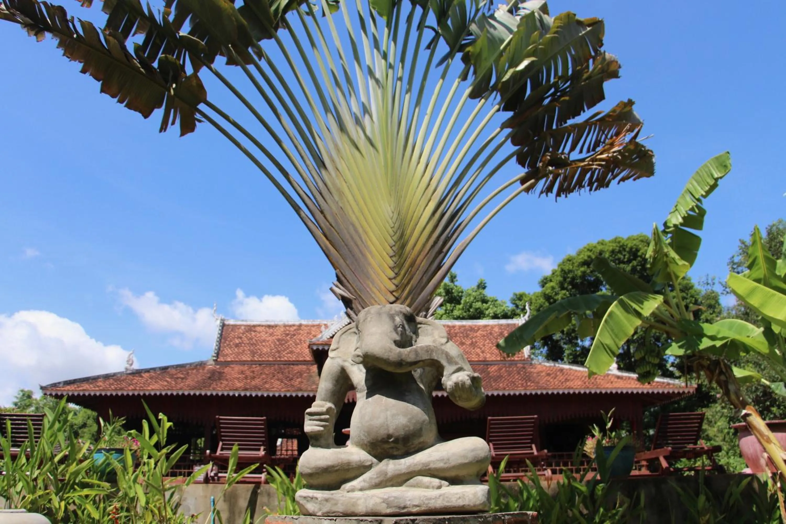 Decorative detail in Soriyabori Resort