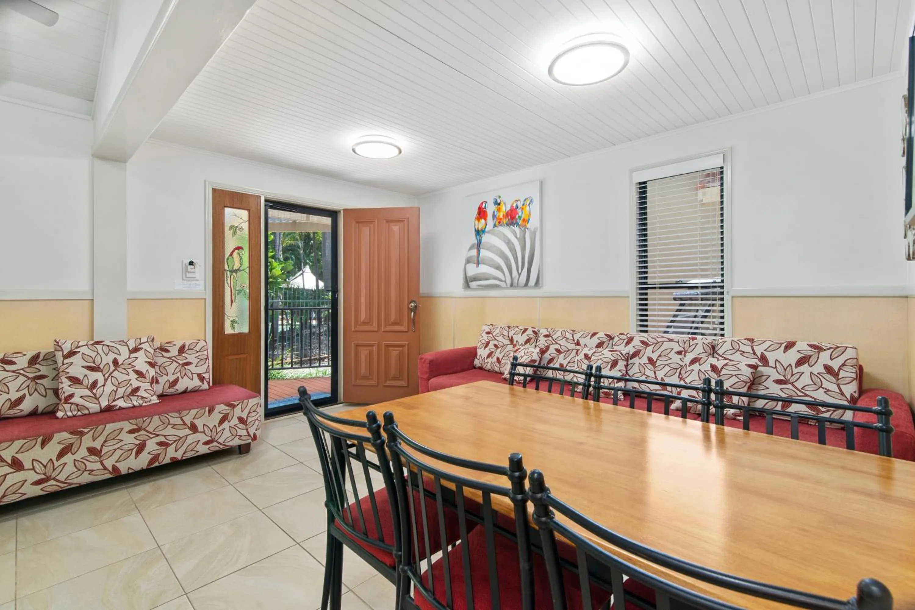 Living room in Ashmore Palms Holiday Village