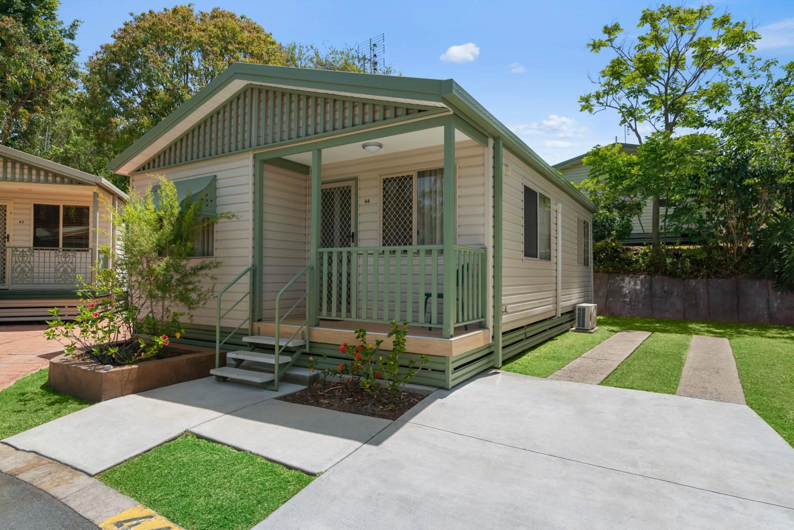 Property building in Ashmore Palms Holiday Village