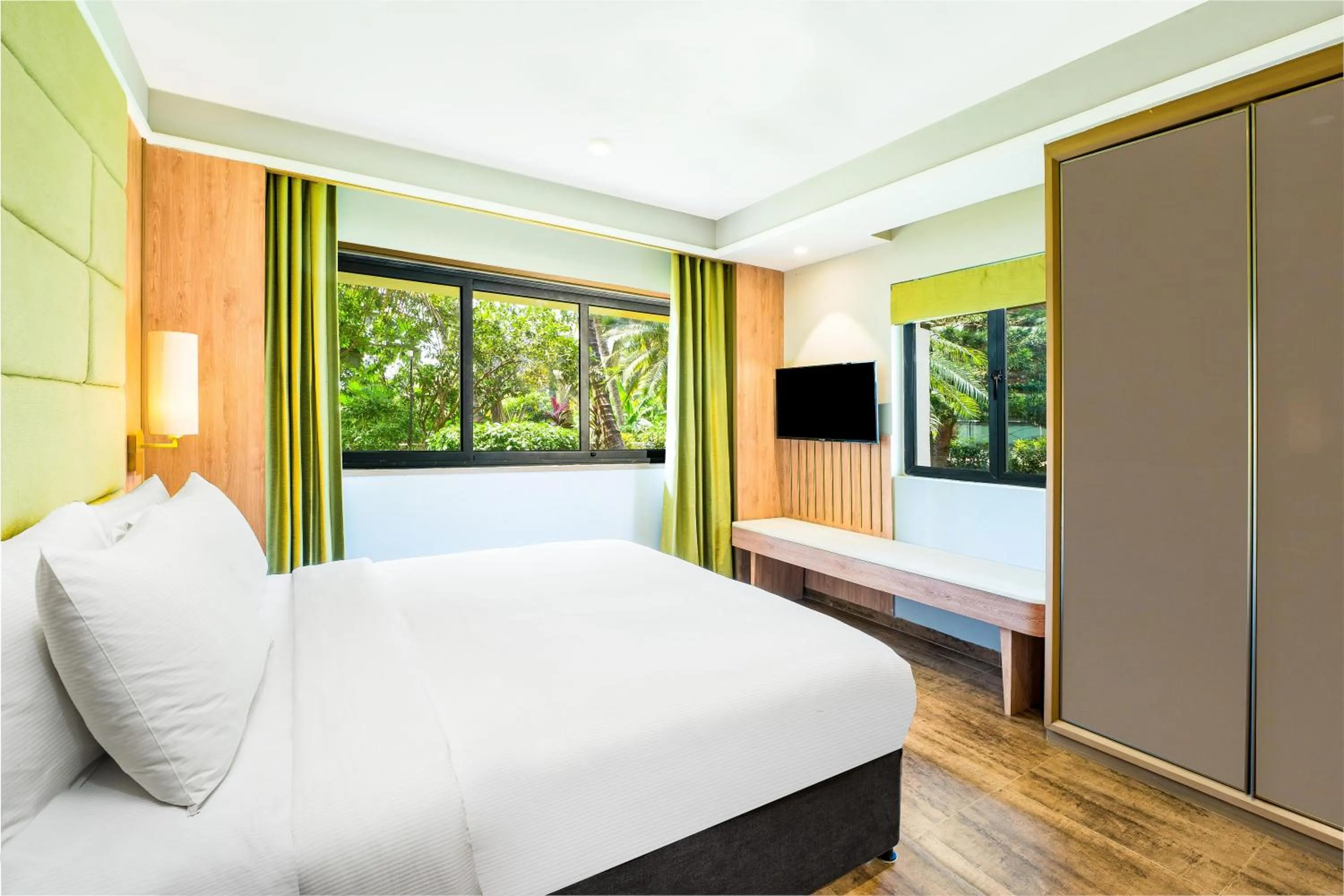 Bed in DoubleTree by Hilton Hotel Goa - Arpora - Baga