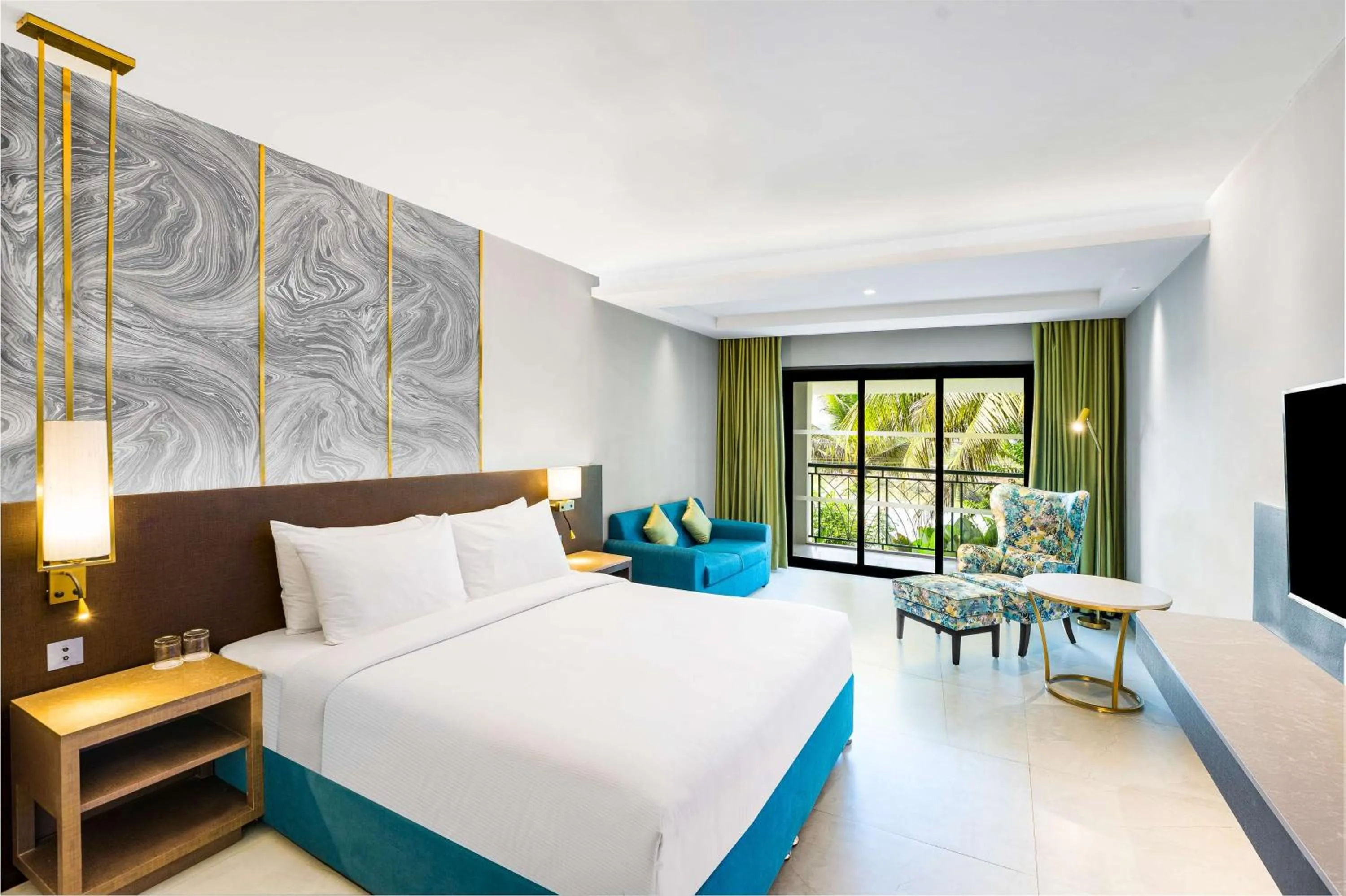 Bed in DoubleTree by Hilton Hotel Goa - Arpora - Baga