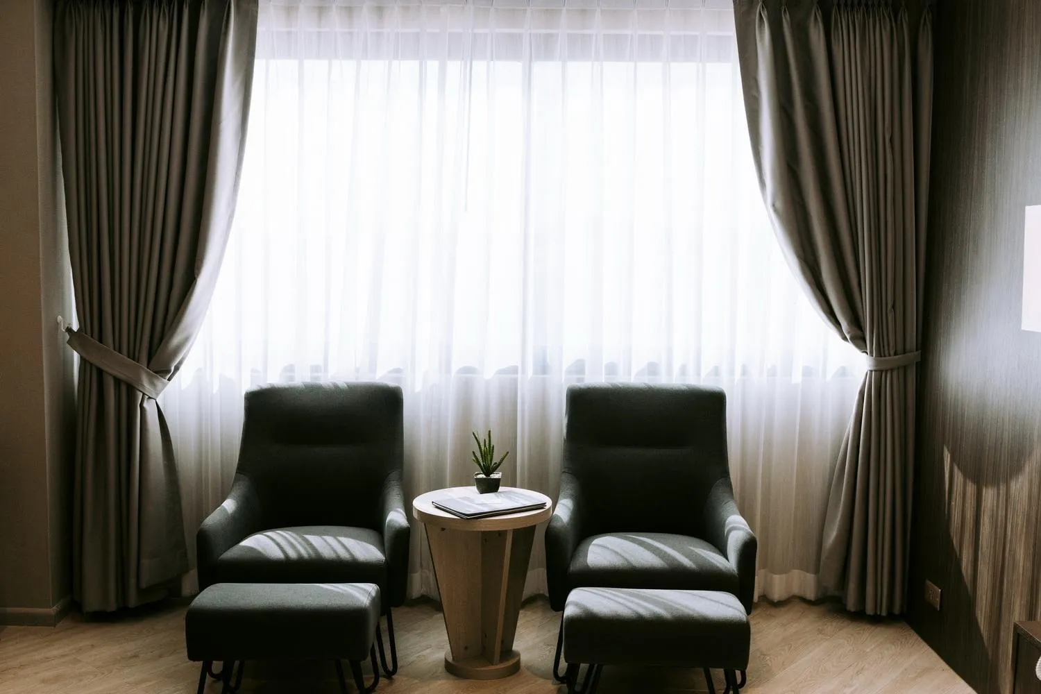 Seating area in The Rich Hotel