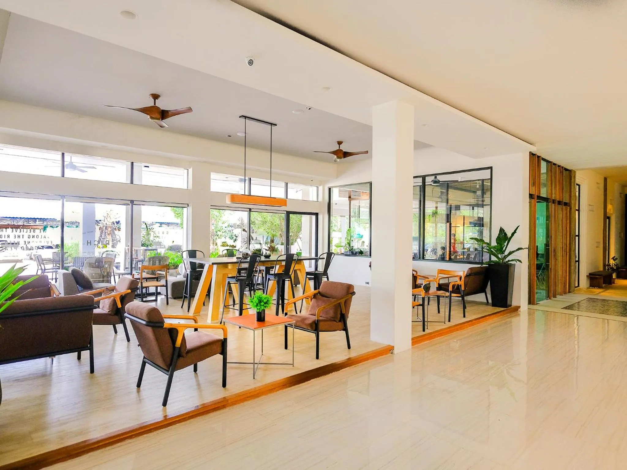 Lobby or reception in The Rich Hotel