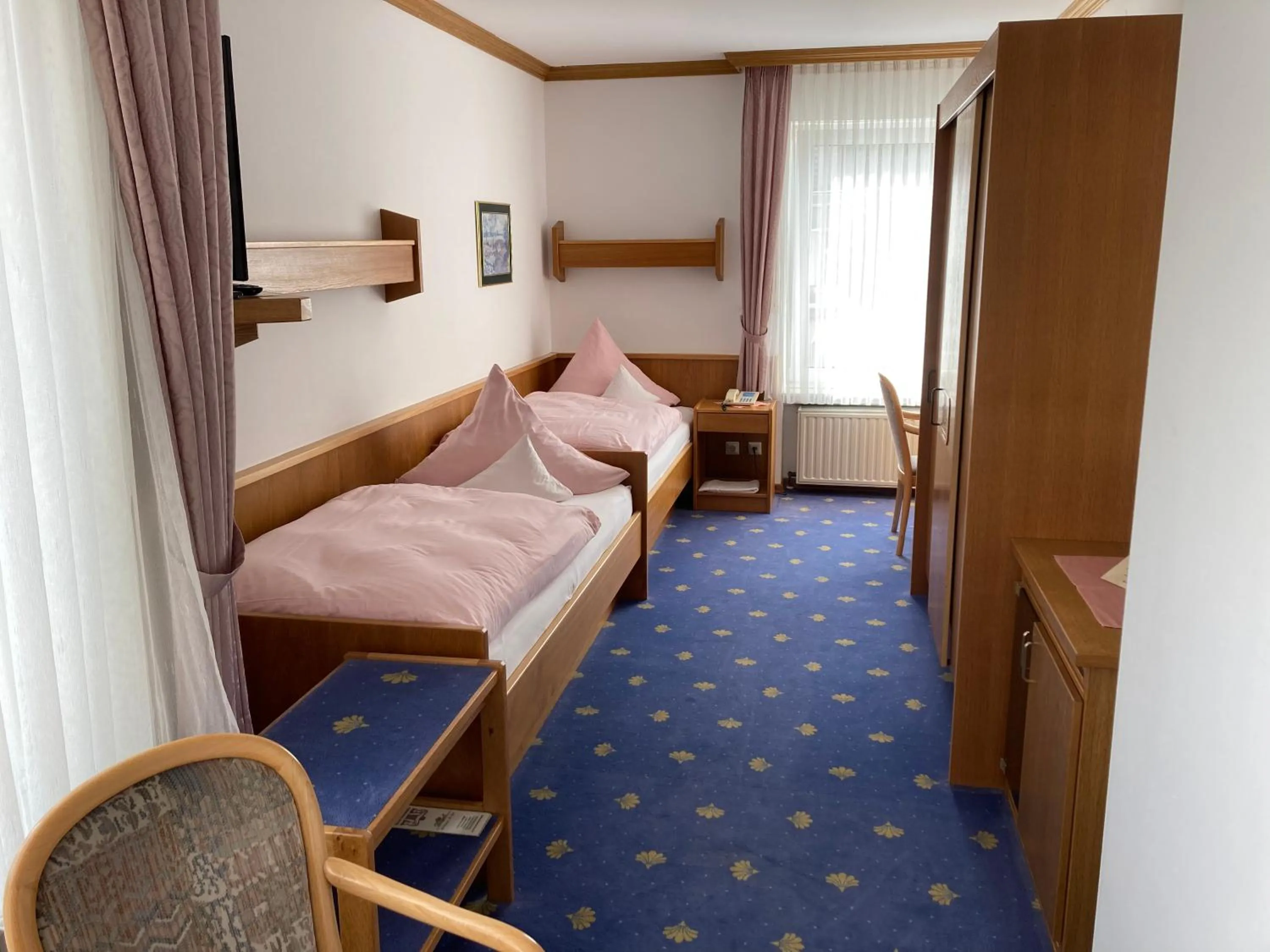 Photo of the whole room, Bed in Bengel's Hotel zur Krone