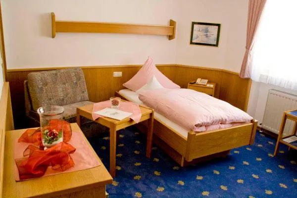 Bedroom, Bed in Bengel's Hotel zur Krone