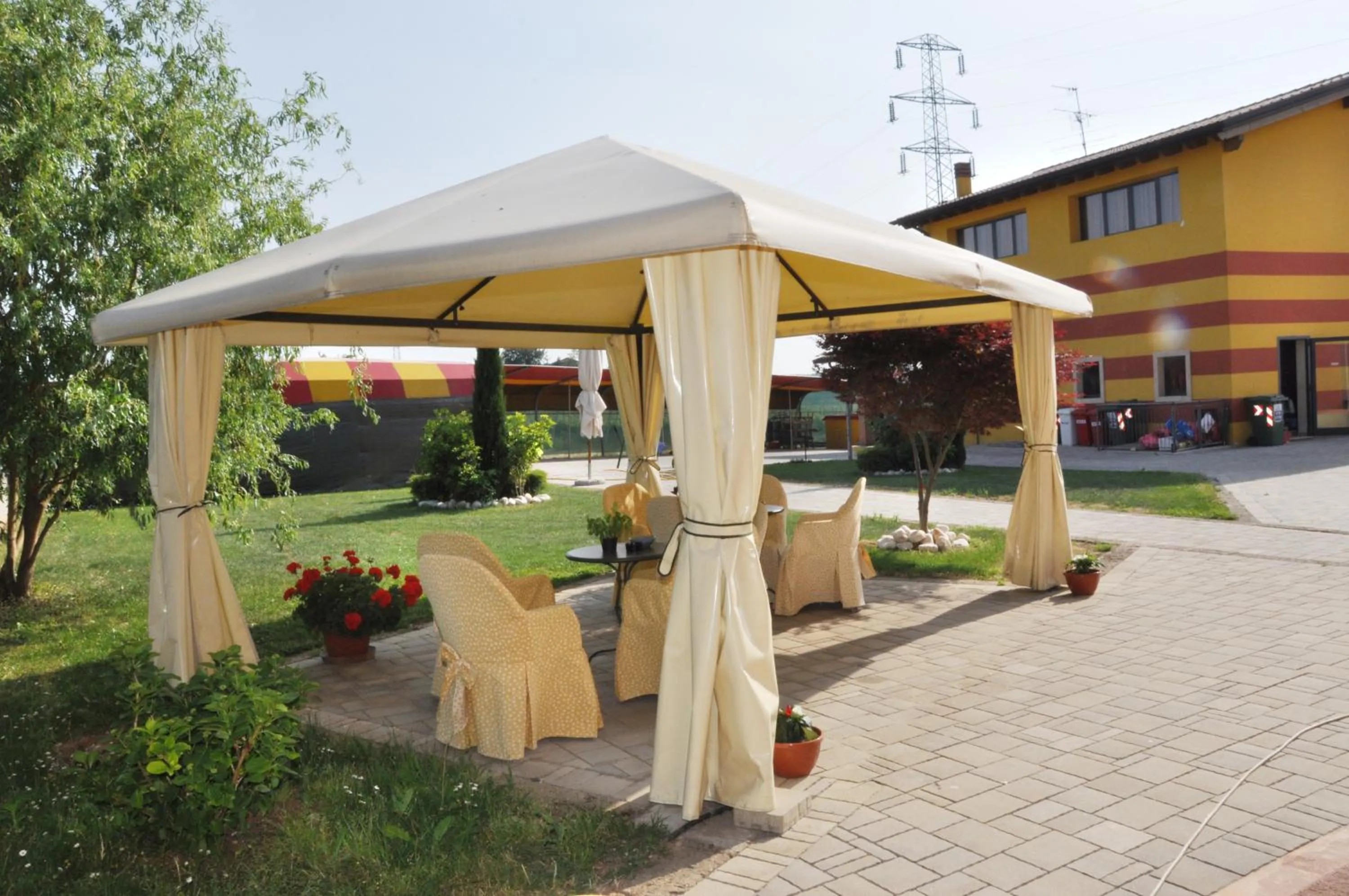 Facade/entrance in Agriturismo dei Grippi