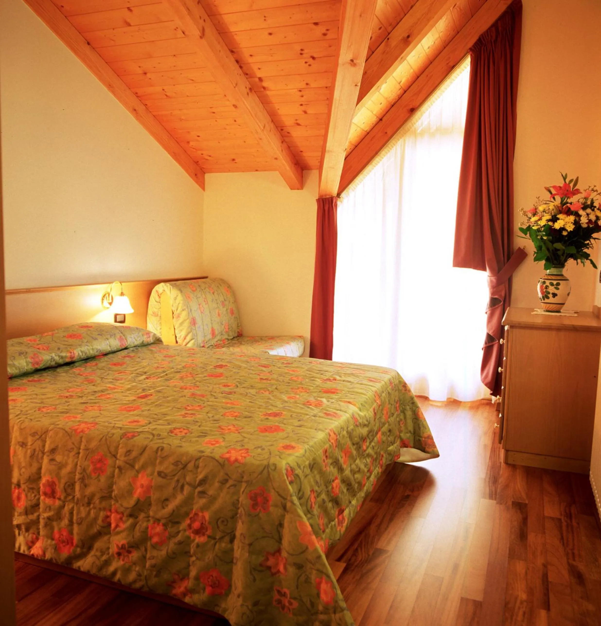 Bedroom, Bed in Residence Kristall- Fiemme Holidays