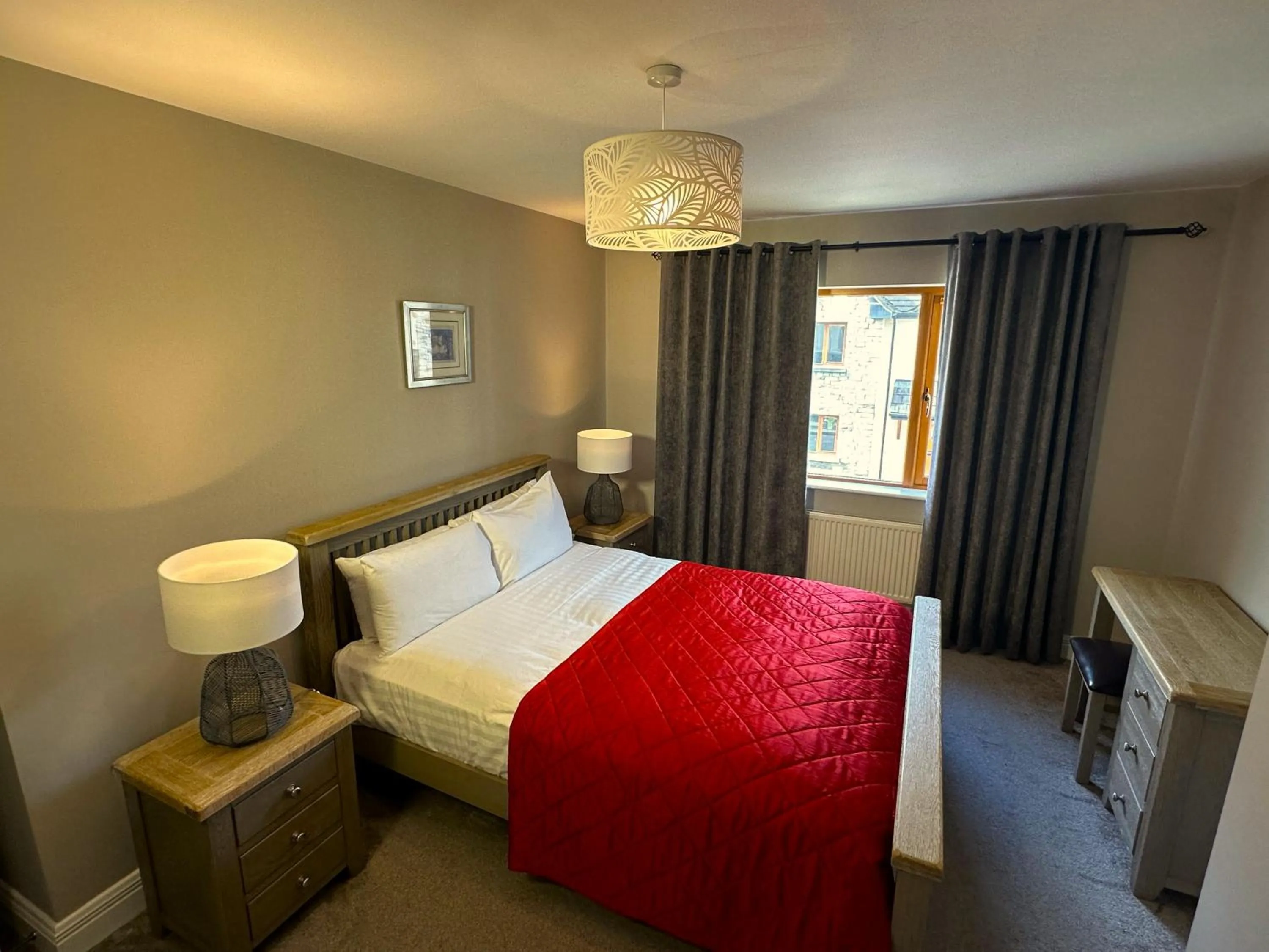 Bedroom, Bed in Lough Rynn Castle