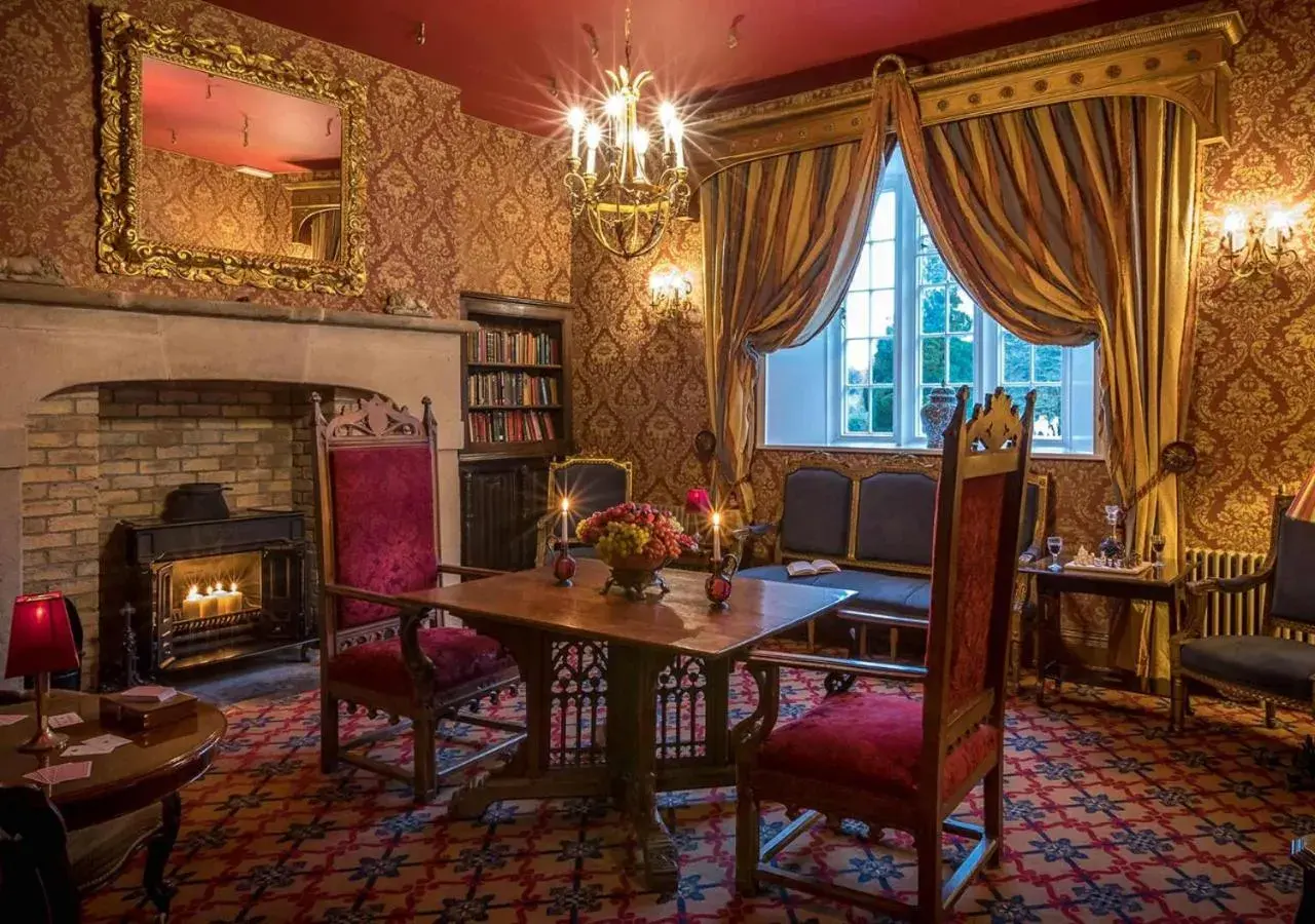Lounge or bar in Lough Rynn Castle Lounge or bar in Lough Rynn Castle