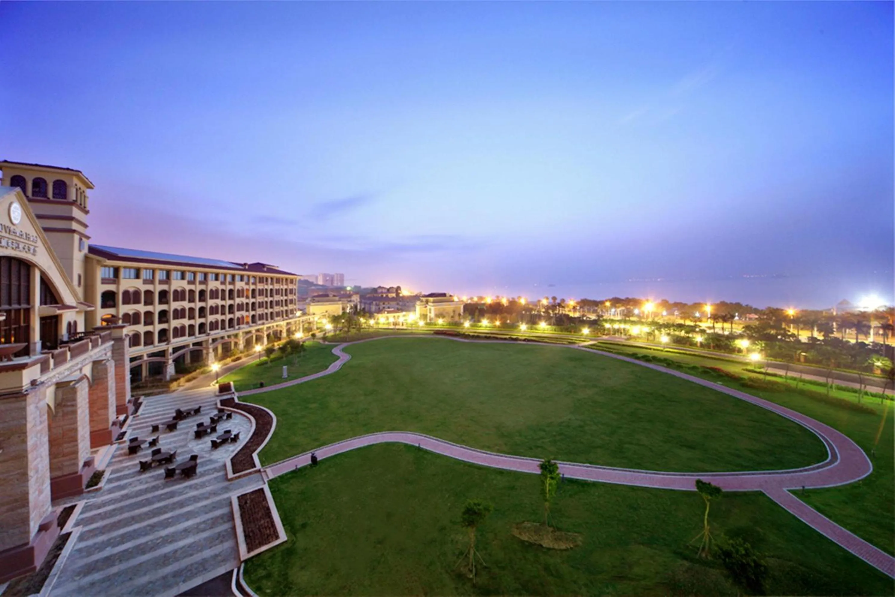 Property building in Xiamen Royal Victoria Hotel