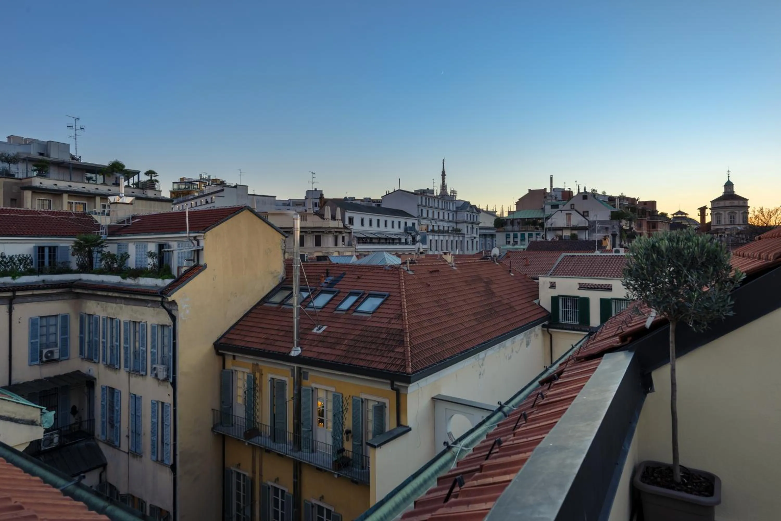 Neighbourhood in Velvet Grey Boutique Hotel