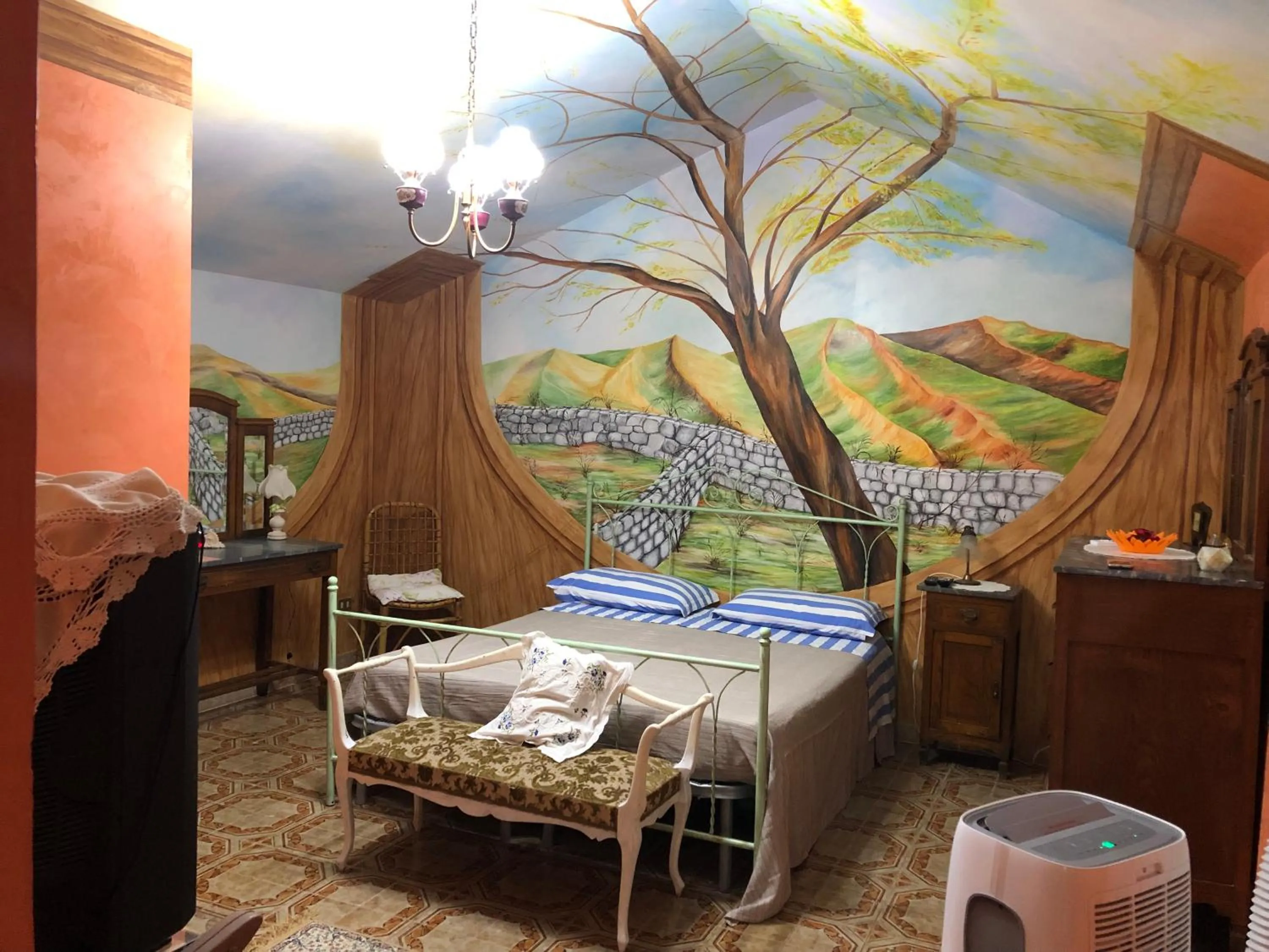 Bed in Bed and Breakfast IL CAVALIERE