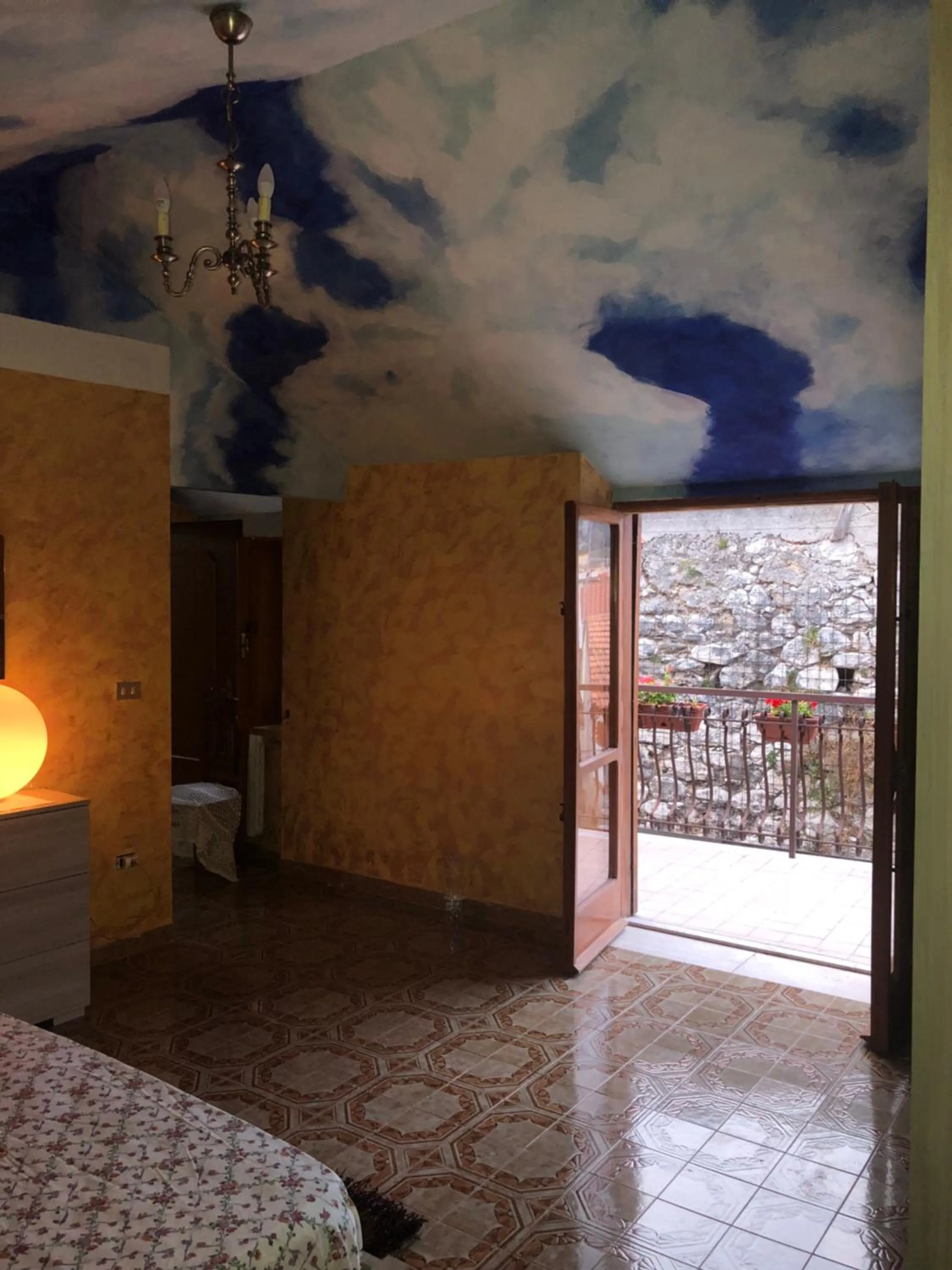 Bed in Bed and Breakfast IL CAVALIERE