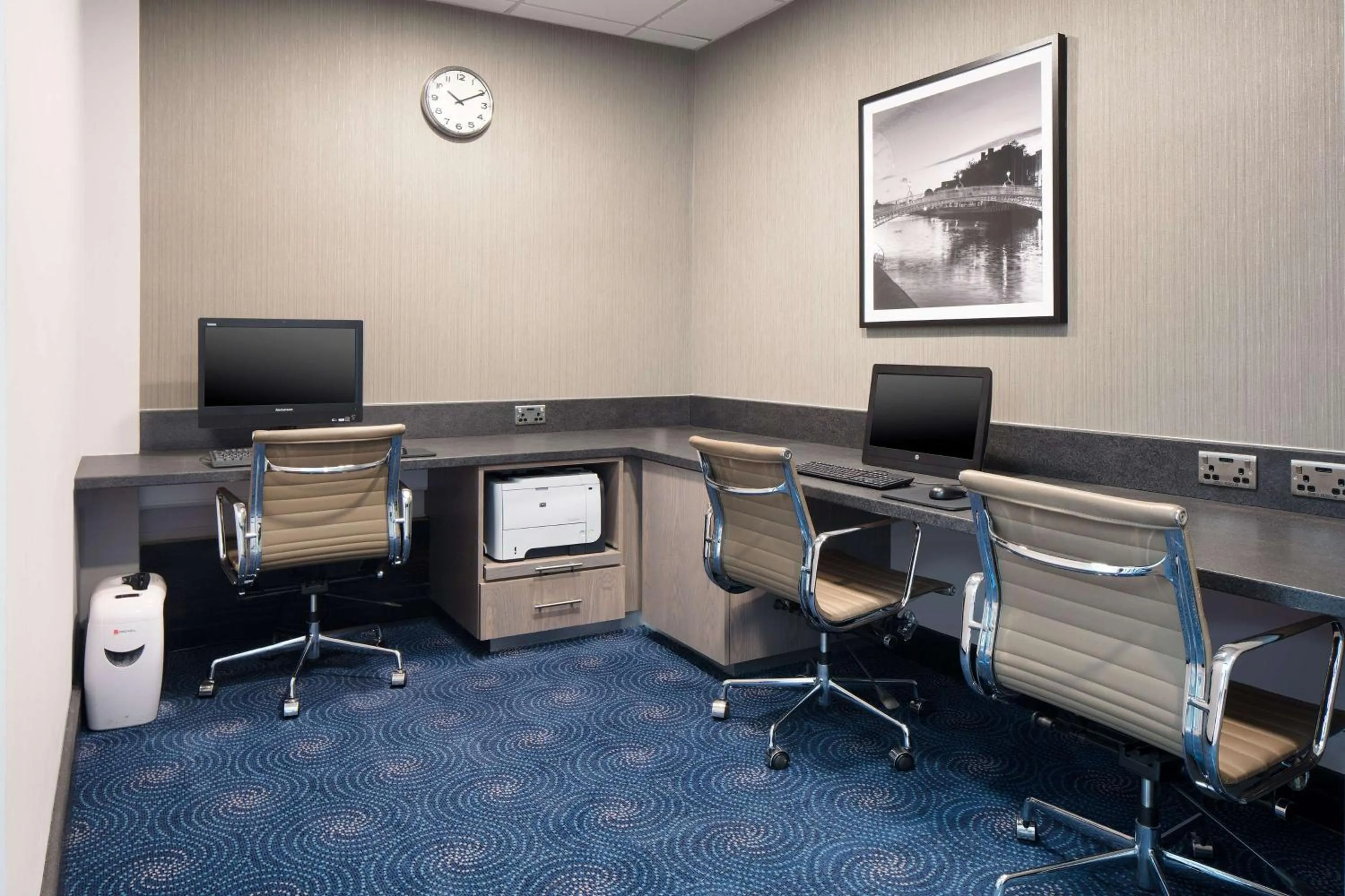 Business facilities in Hilton Garden Inn Dublin City Centre