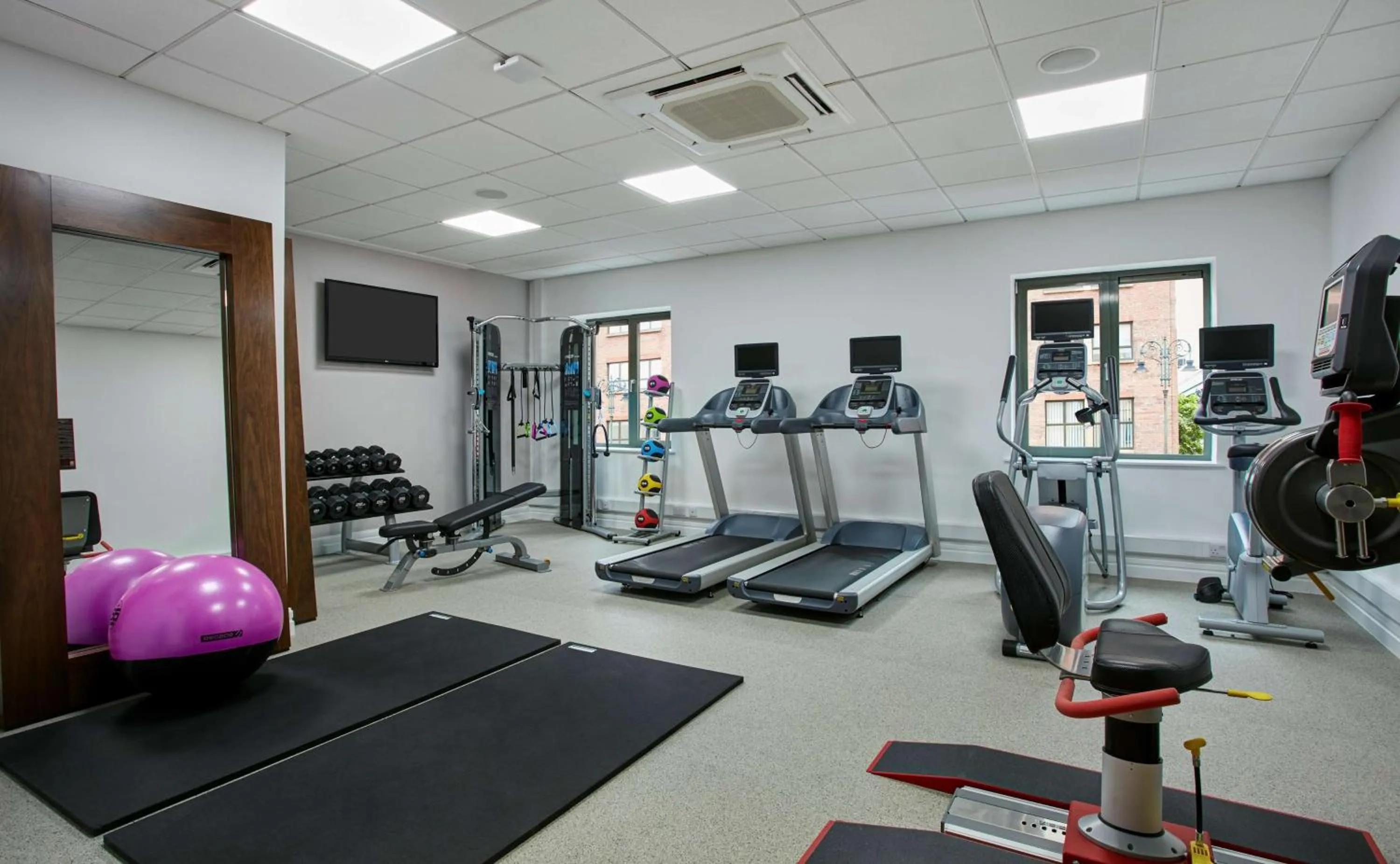 Fitness centre/facilities in Hilton Garden Inn Dublin City Centre