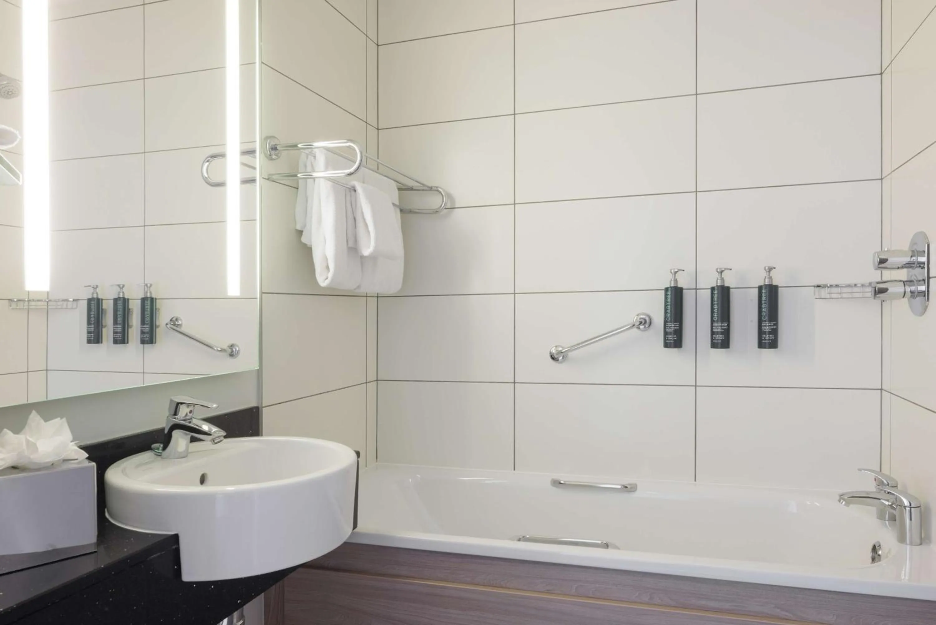 Bathroom in Hilton Garden Inn Dublin City Centre