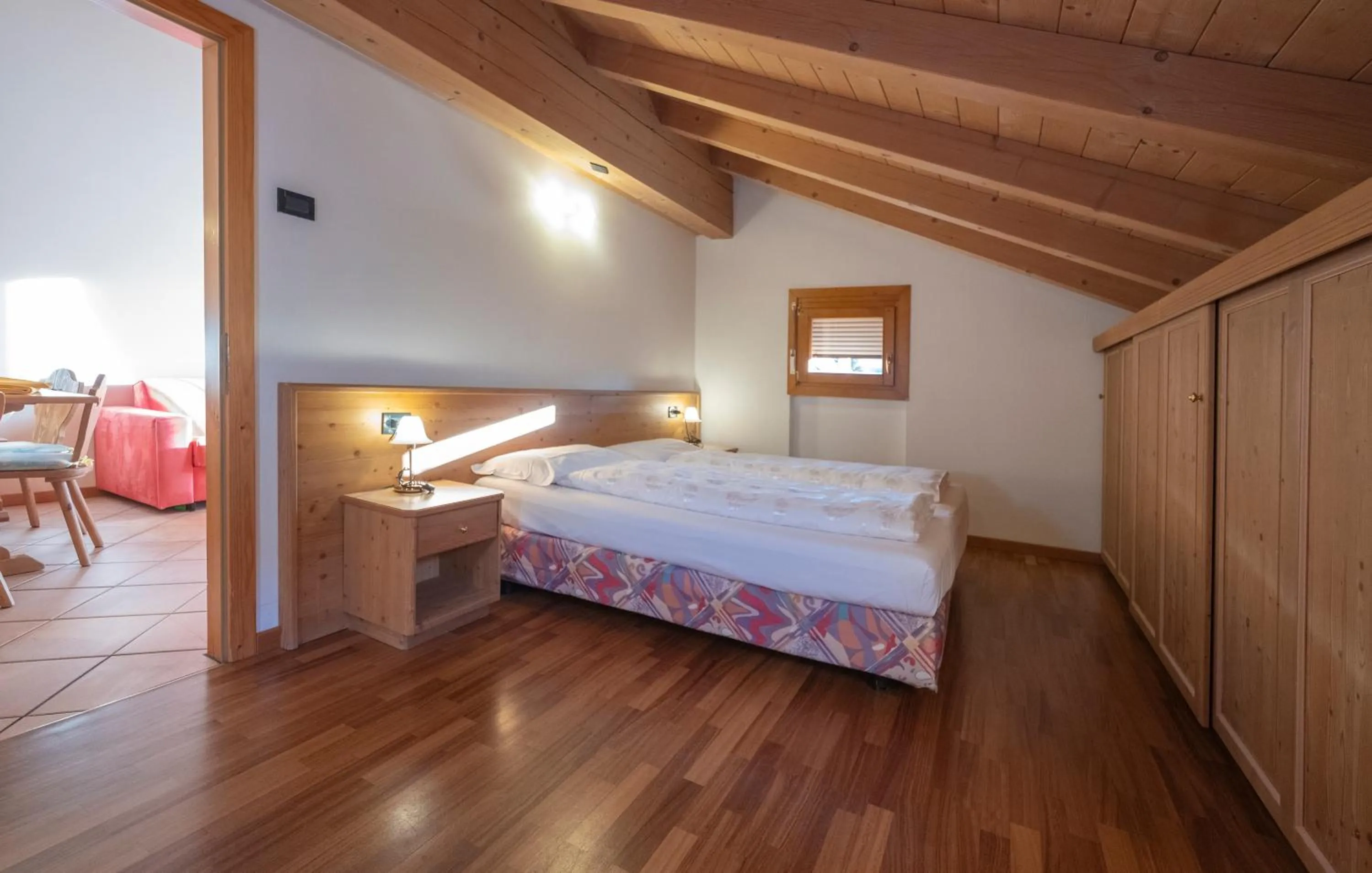 Bed in Residence Lagorai - Fiemme Holidays