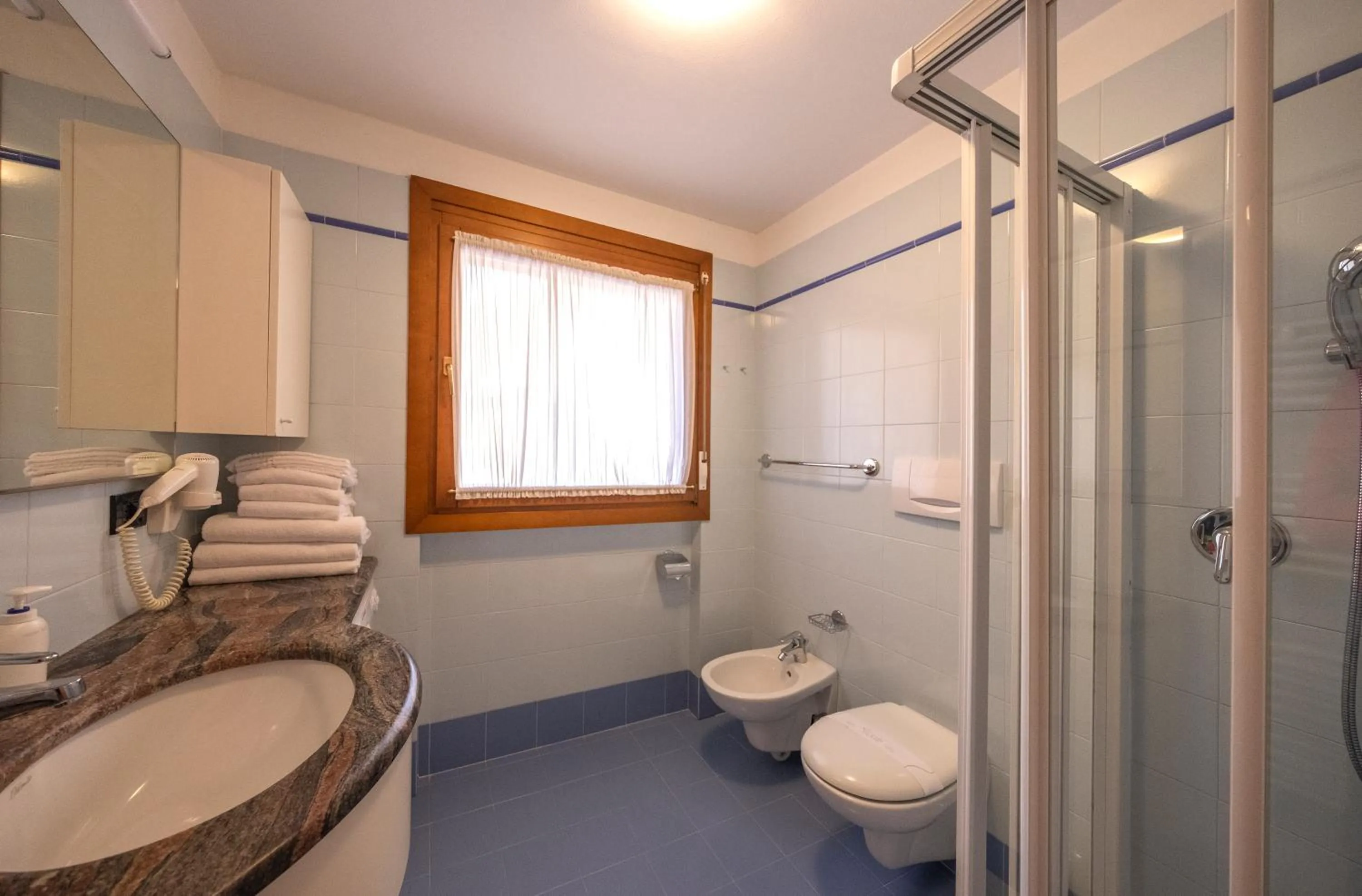 Bathroom in Residence Lagorai - Fiemme Holidays