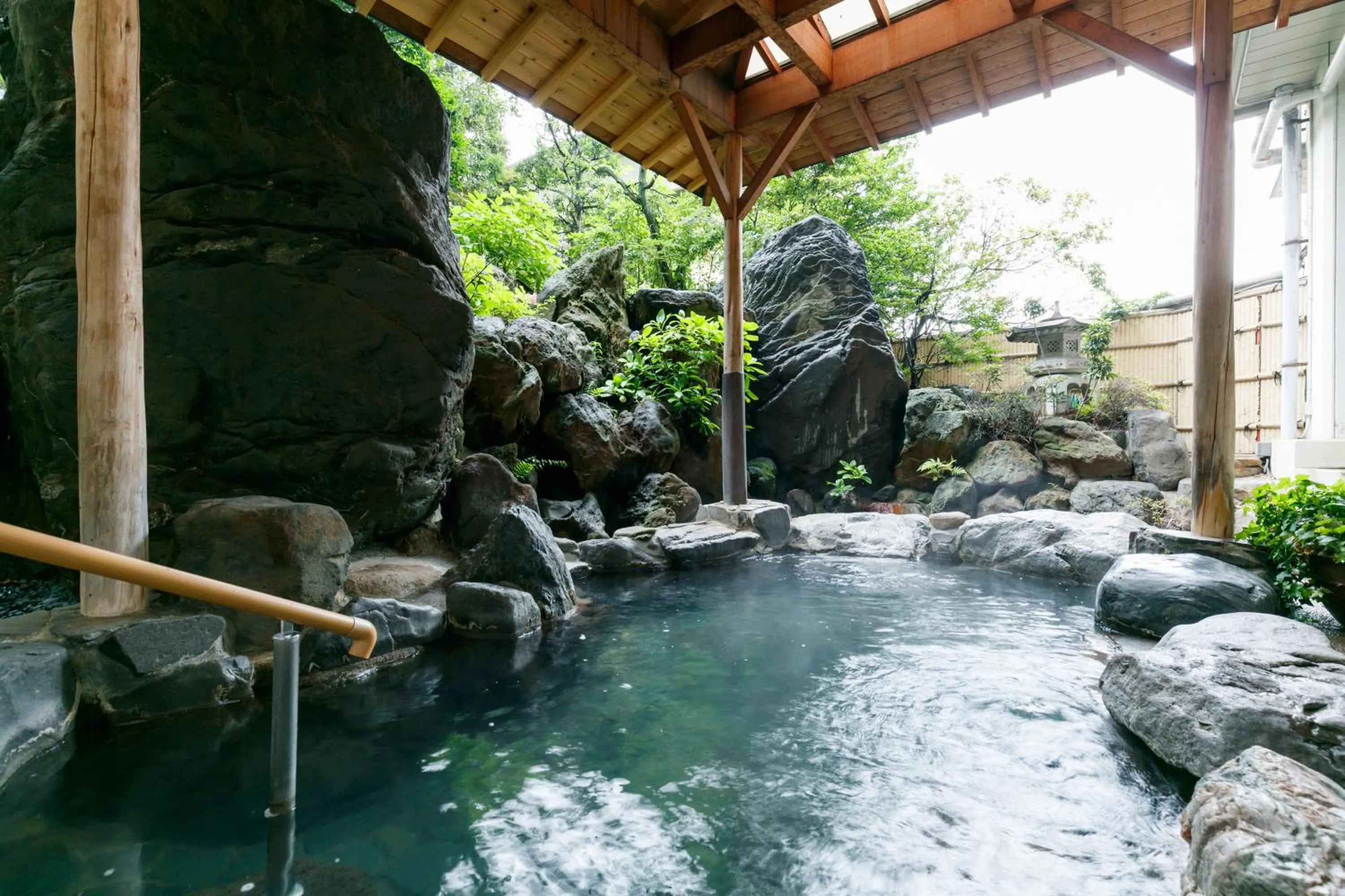 Hot Spring Bath in Awazuonsen Kitahachi