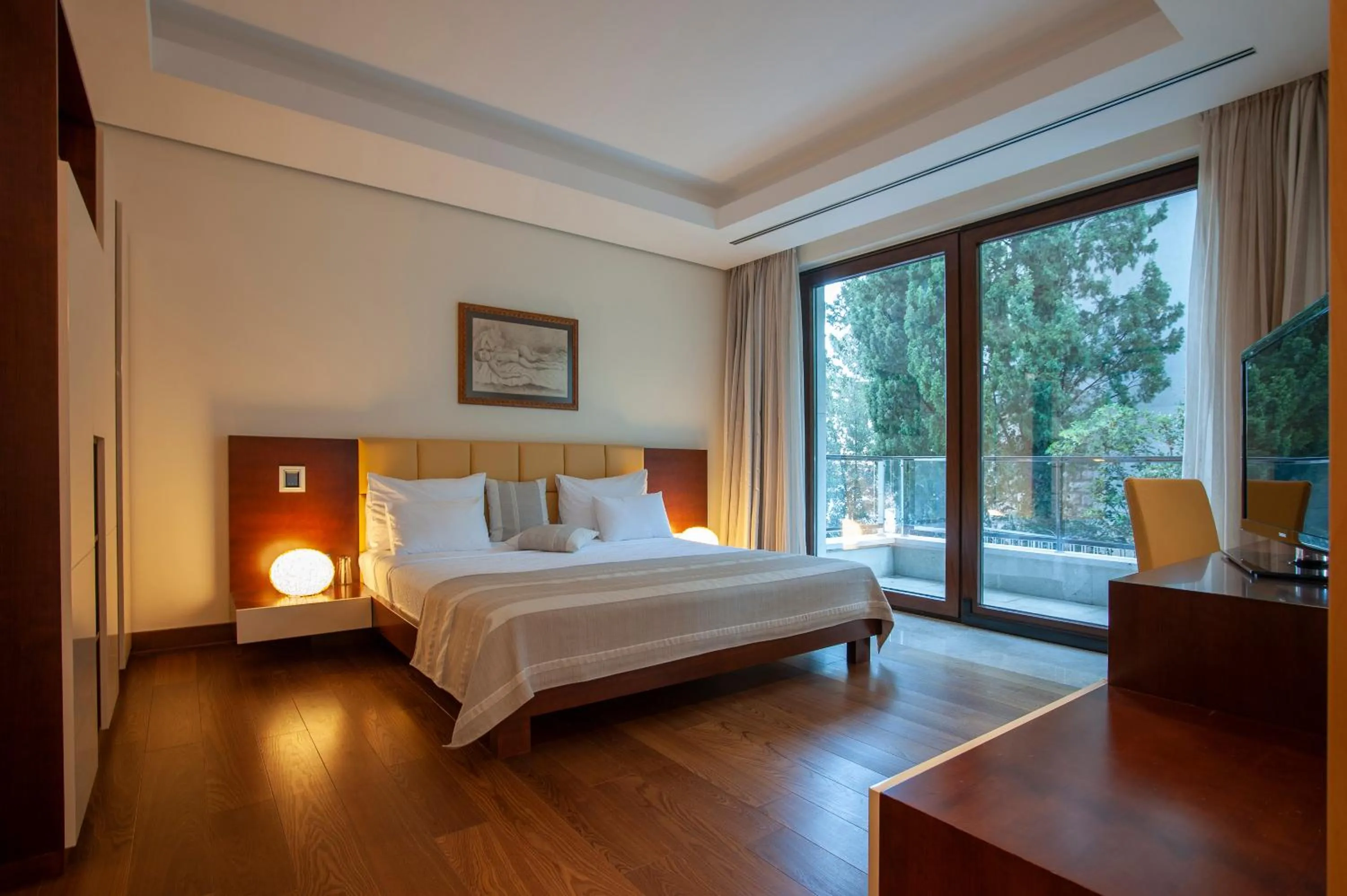 Bed in Alexandar Montenegro Luxury Suites & Spa