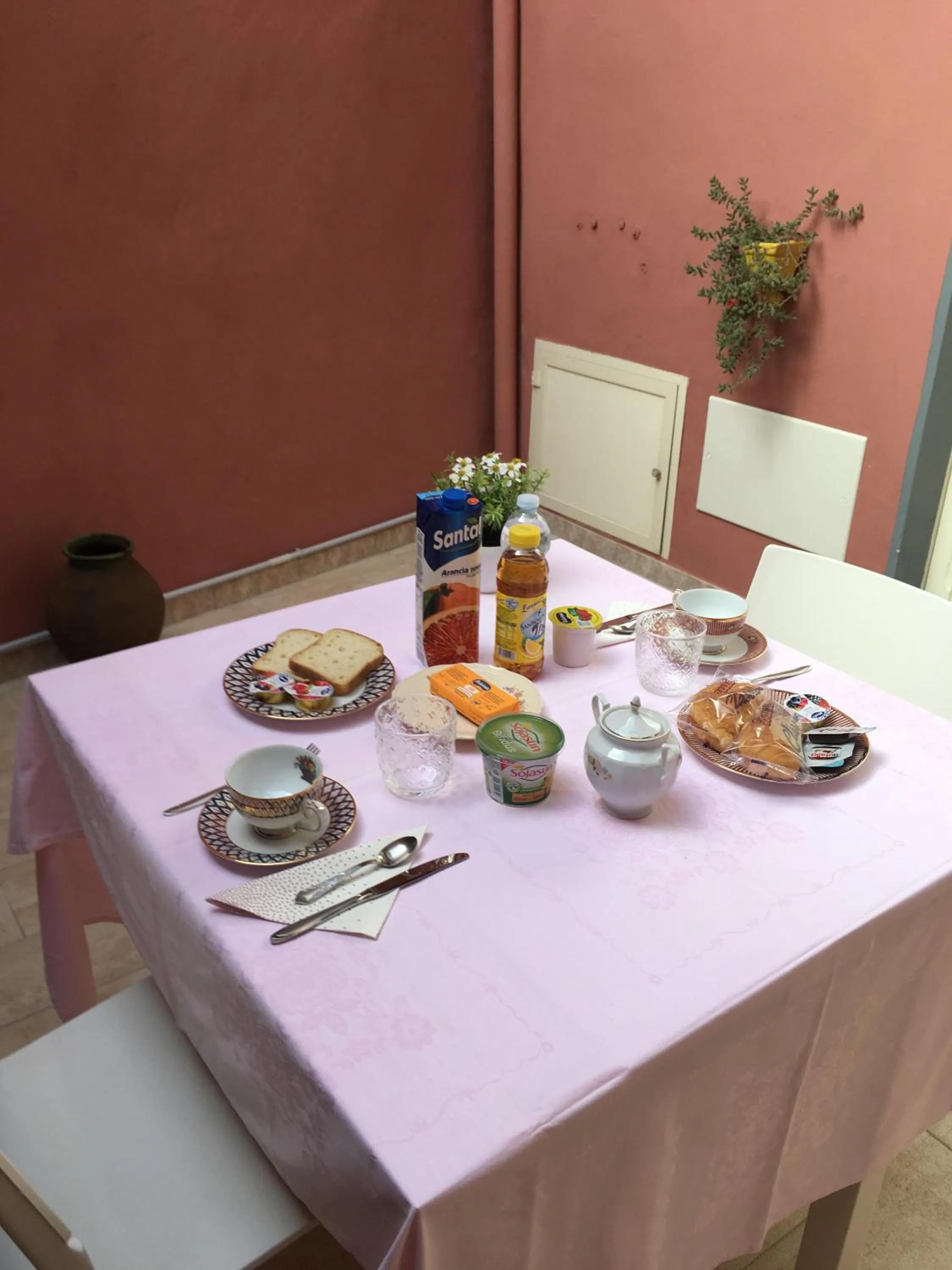 Garden in B&B Juighissa Leonora