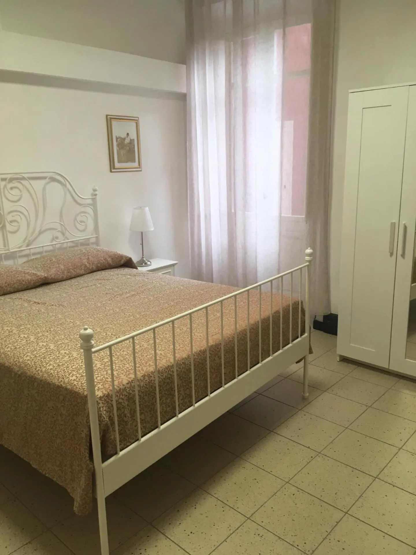 Photo of the whole room in B&B Juighissa Leonora